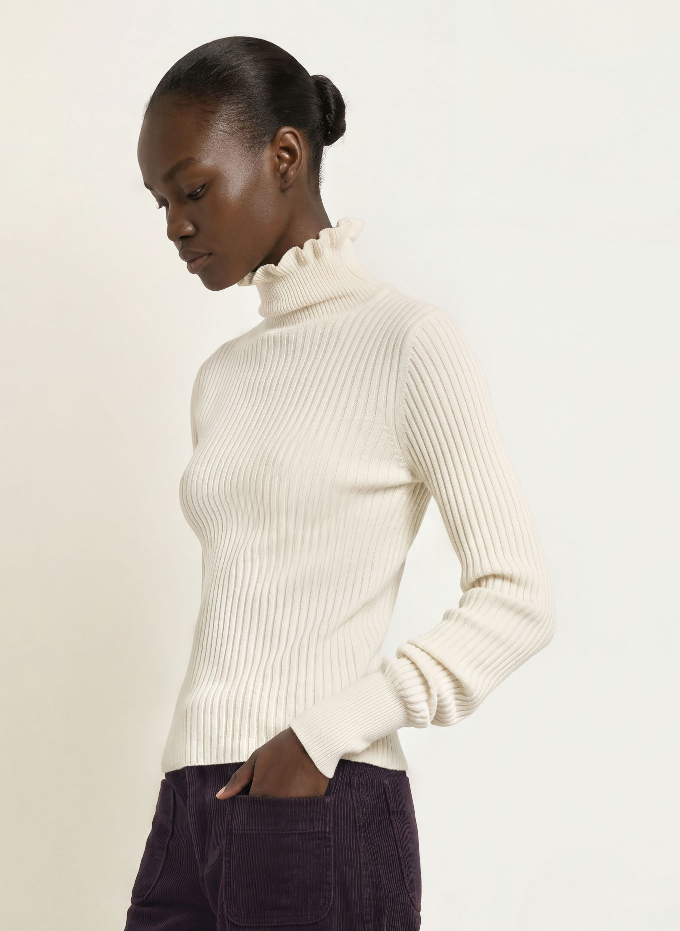 SANDRO Rollkragenpullover: ECRU