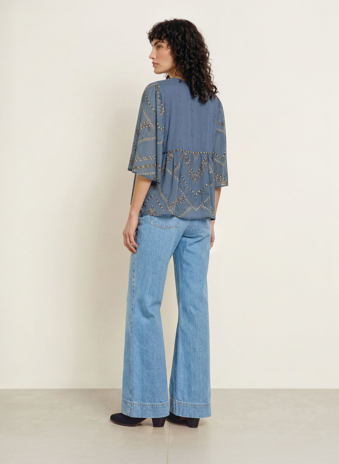ba&sh Blusenshirt PLACIDO mit 3/4-Arm: BLAU / BEIGE