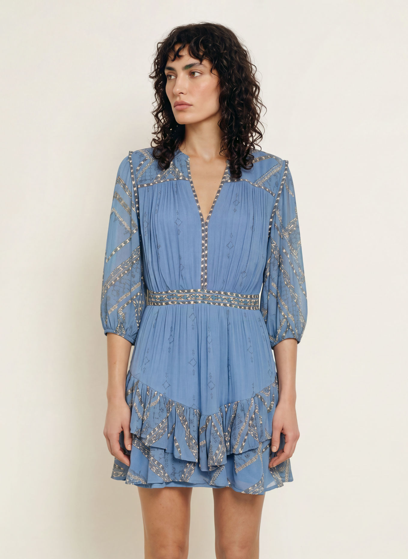 ba&sh Kleid POLY mit 3/4-Arm und Rüschen: BLAU / HELLBRAUN / DUNKELBLAU