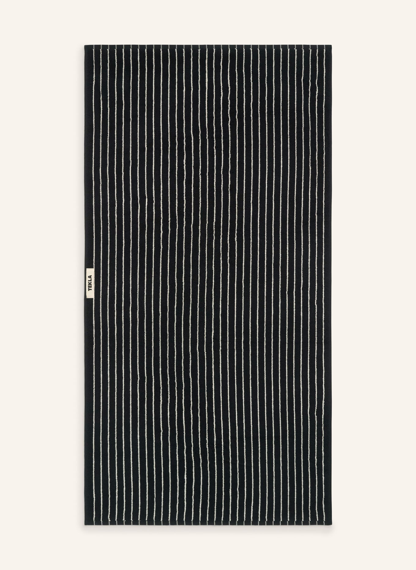 TEKLA Handtuch: SCHWARZ / WEISS