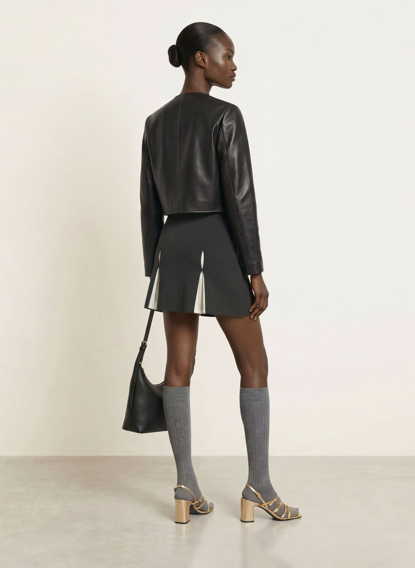 CLAUDIE PIERLOT Strickrock: SCHWARZ / WEISS
