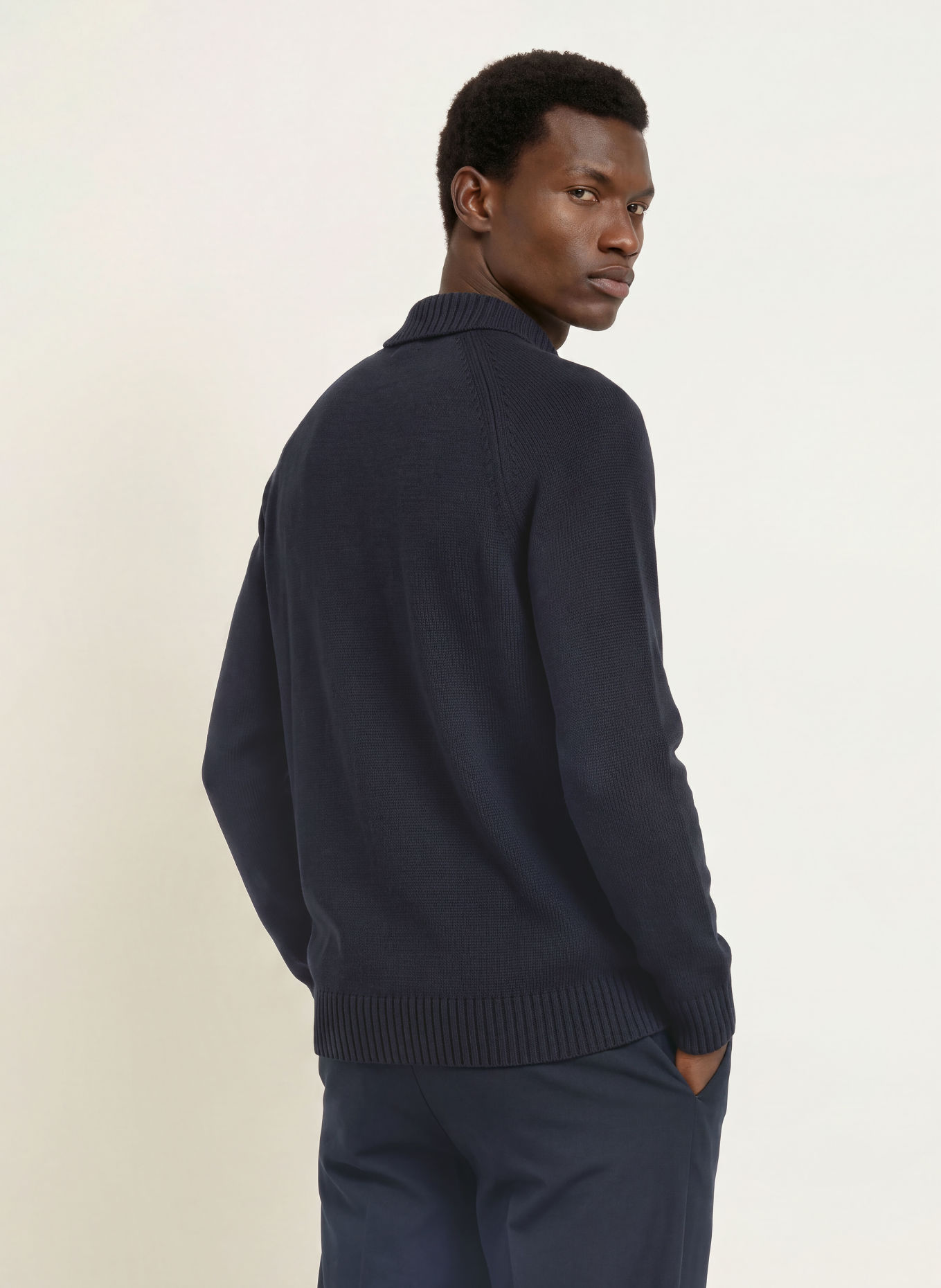 REISS Gebreid poloshirt ASHDOWN: ZWART