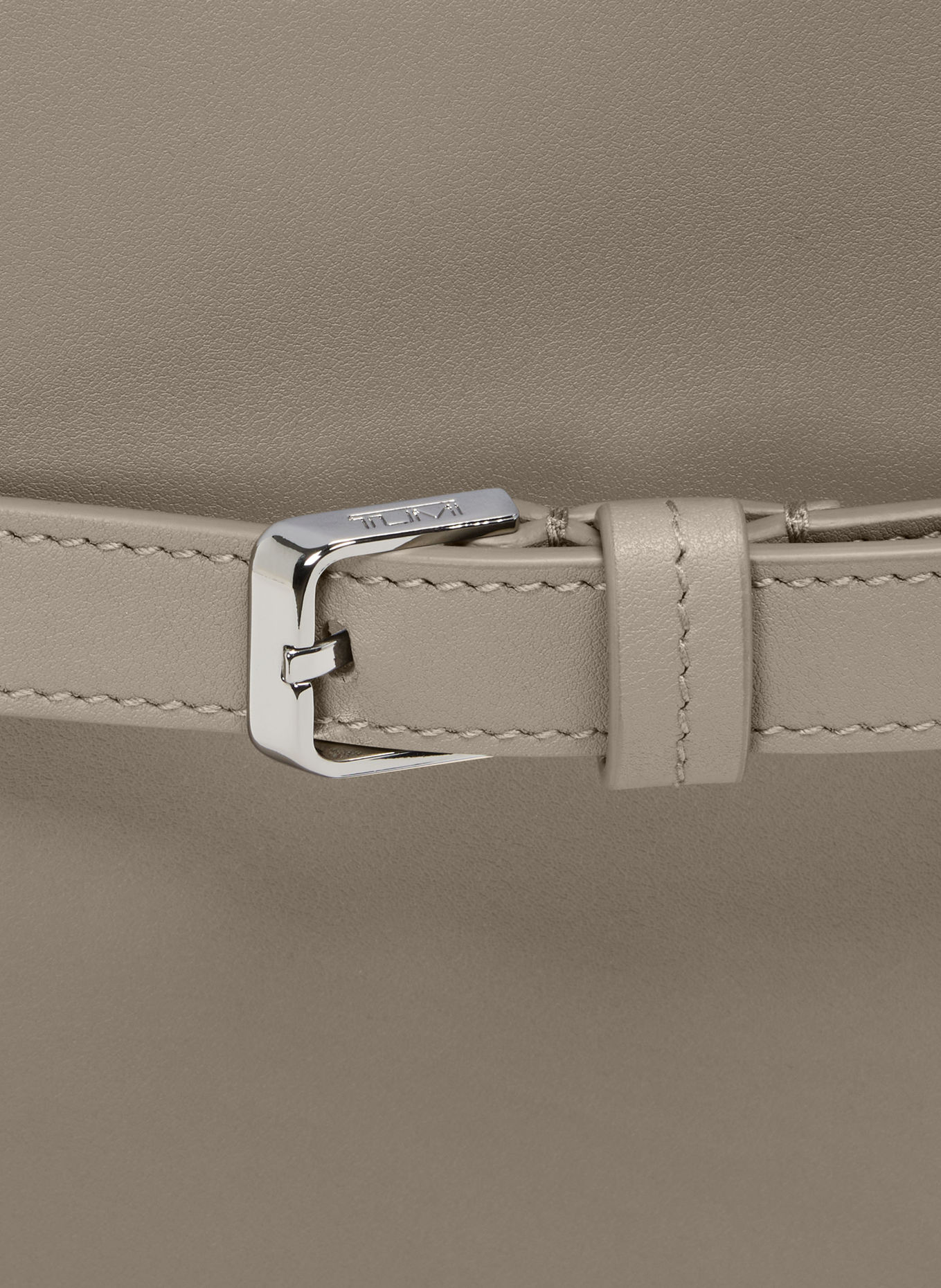 TUMI ADATTO Shopper: TAUPE / SILBER