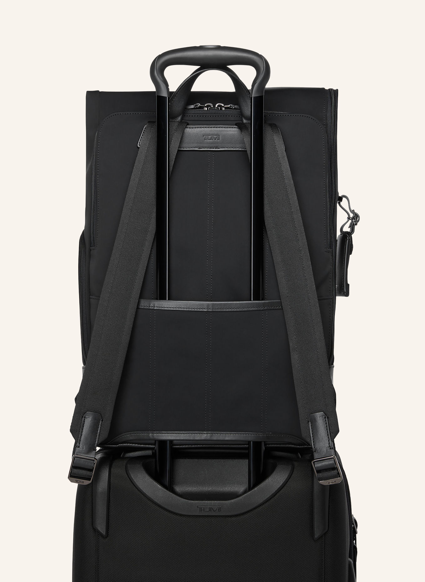 TUMI Sac à dos HARRISON OSBORN avec compartiment pour ordinateur portable: NOIR