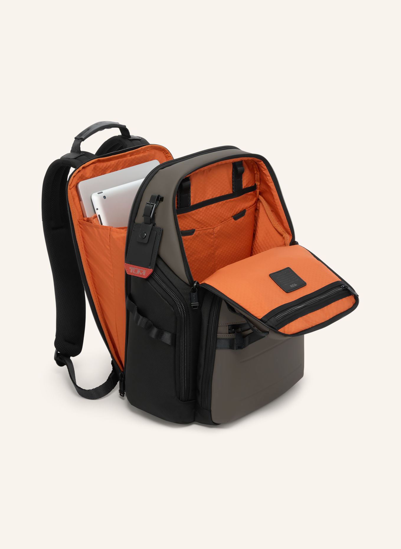 TUMI ALPHA BRAVO Rucksack SEARCH mit Laptop-Fach: TAUPE / SCHWARZ