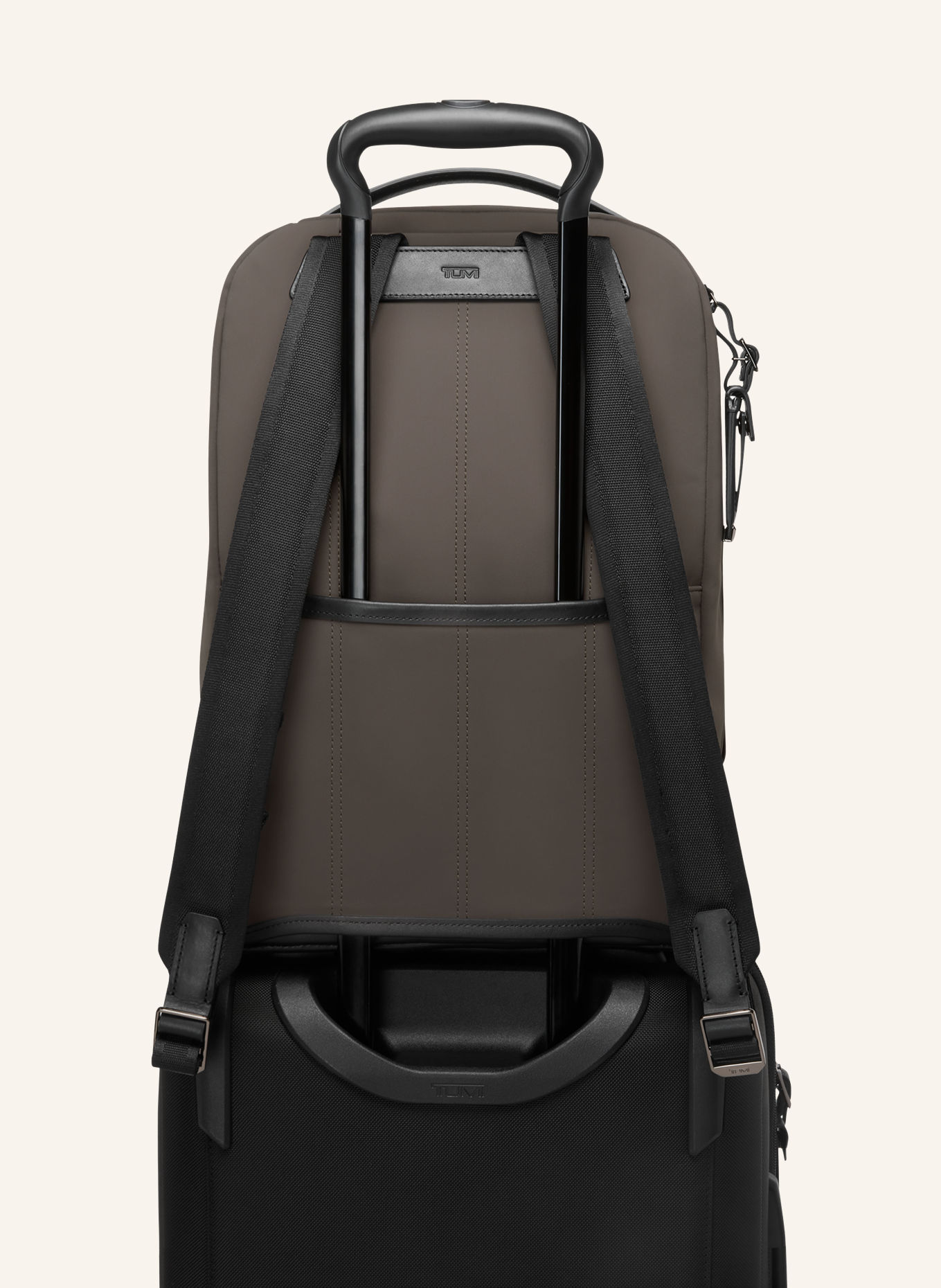 TUMI HARRISON BRADNER Backpack with laptop compartment: TAUPE / BLACK