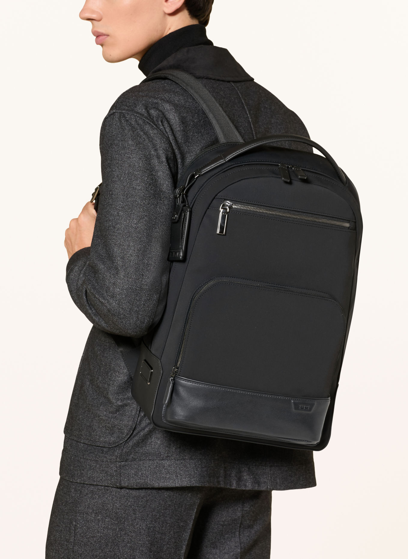 TUMI Sac à dos HARRISON WARREN avec compartiment pour ordinateur portable: NOIR