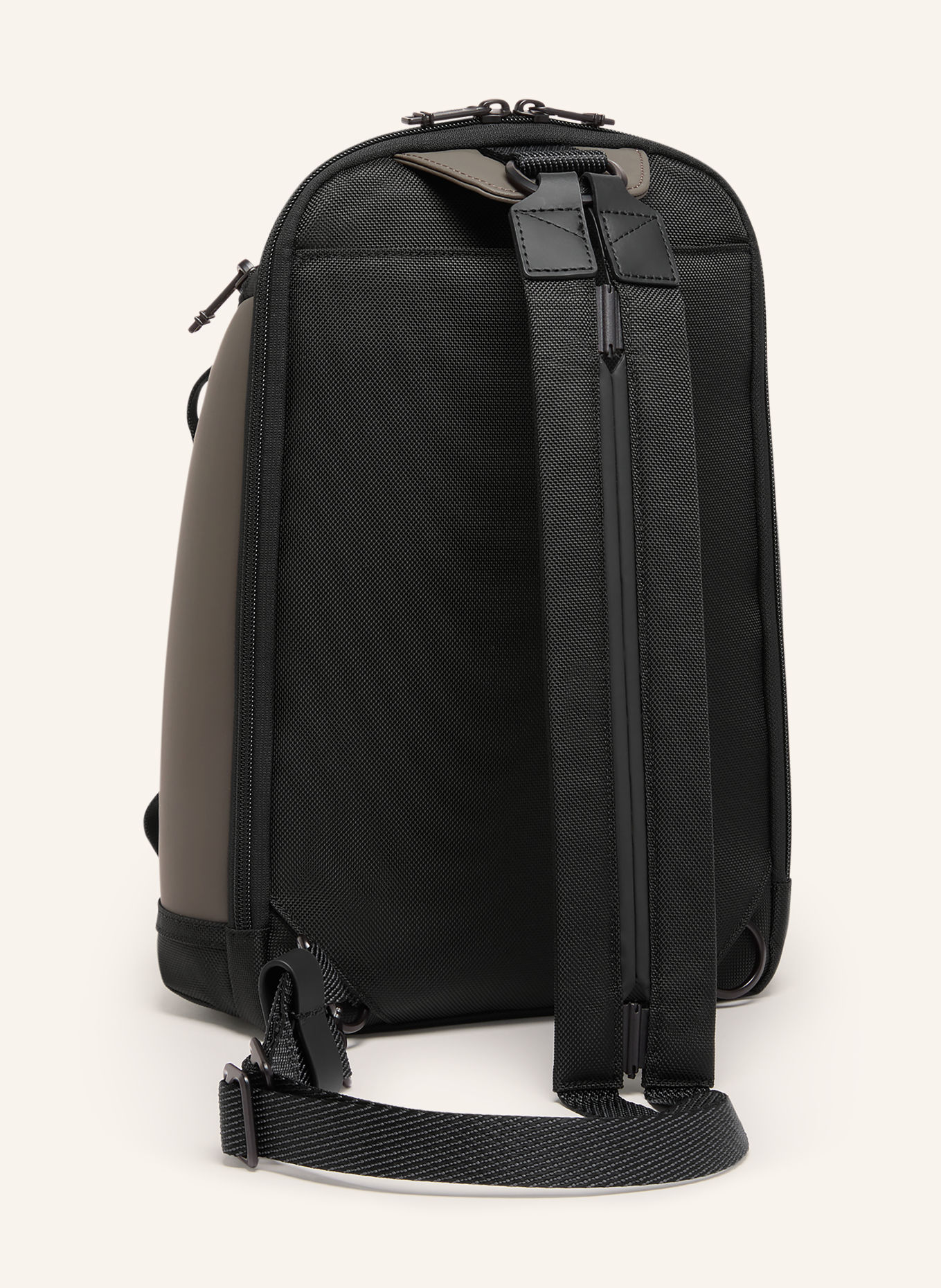 TUMI ALPHA BRAVO Rucksack KNIGHT SLING: BRAUN / SCHWARZ