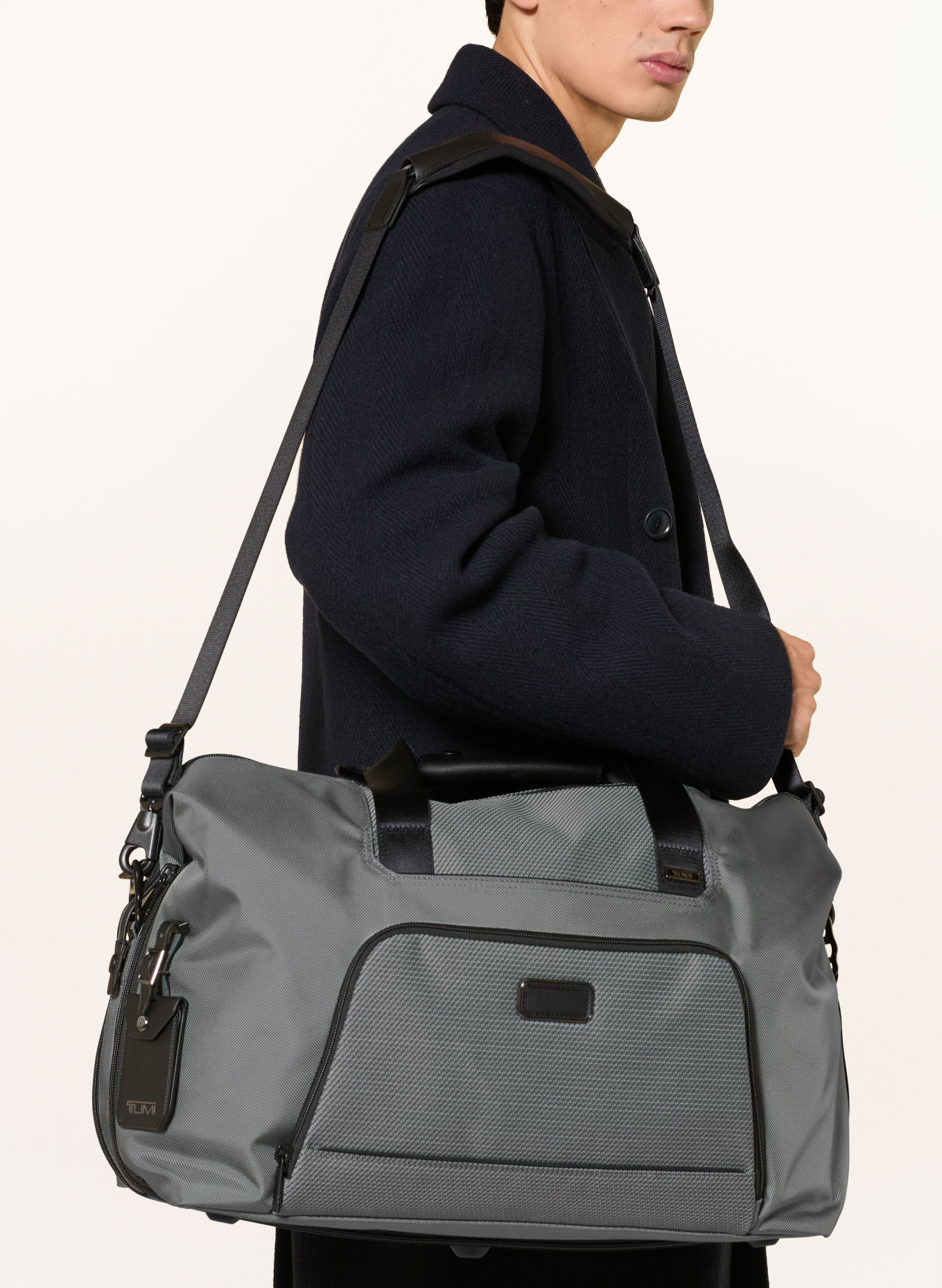 TUMI ALPHA Travel bag: GRAY / BLACK