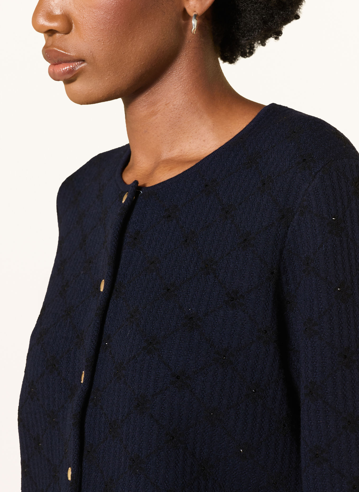 maje Strickjacke mit Schmucksteinen: DUNKELBLAU