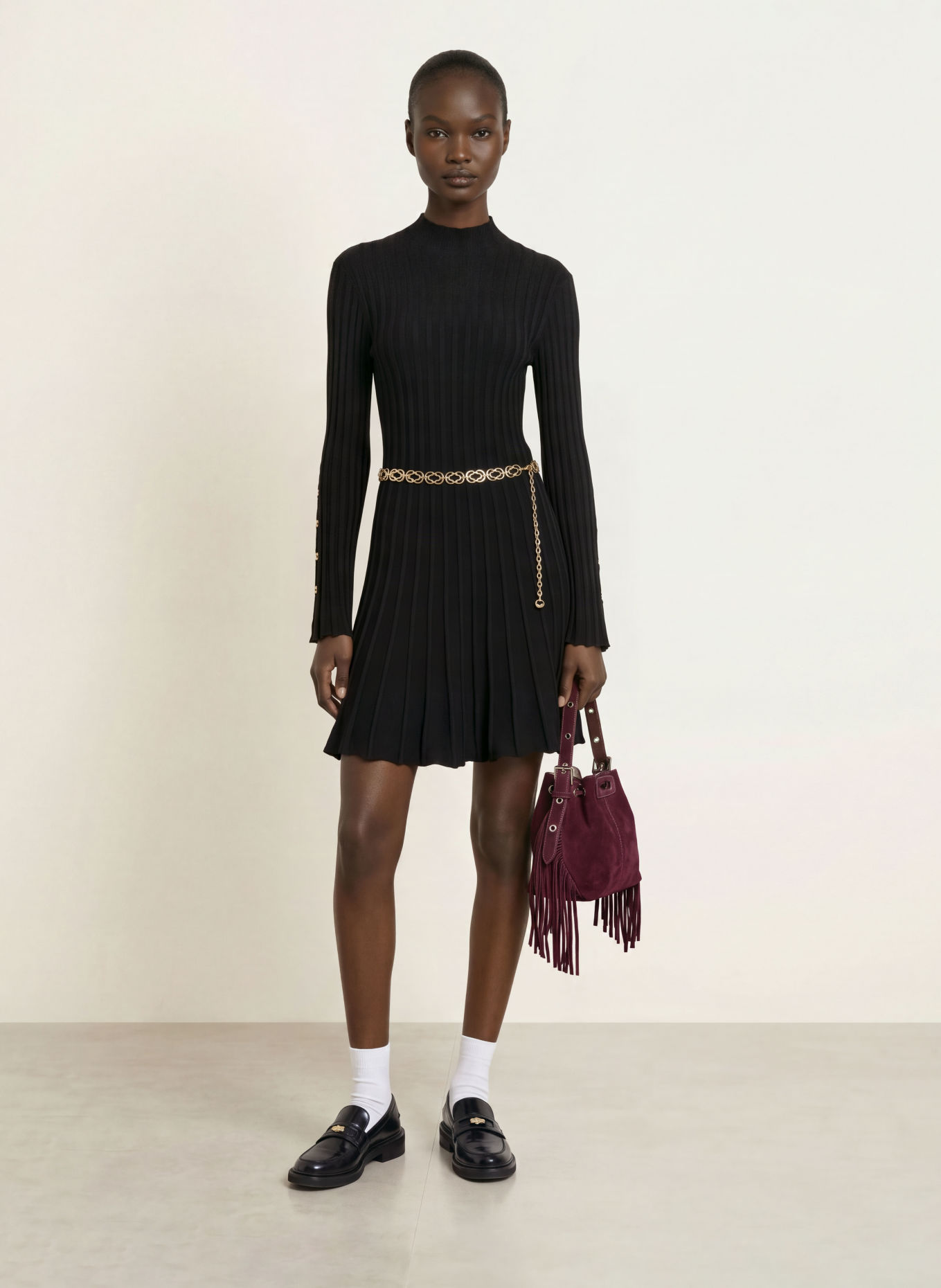 maje Strickkleid mit Cut-outs: SCHWARZ