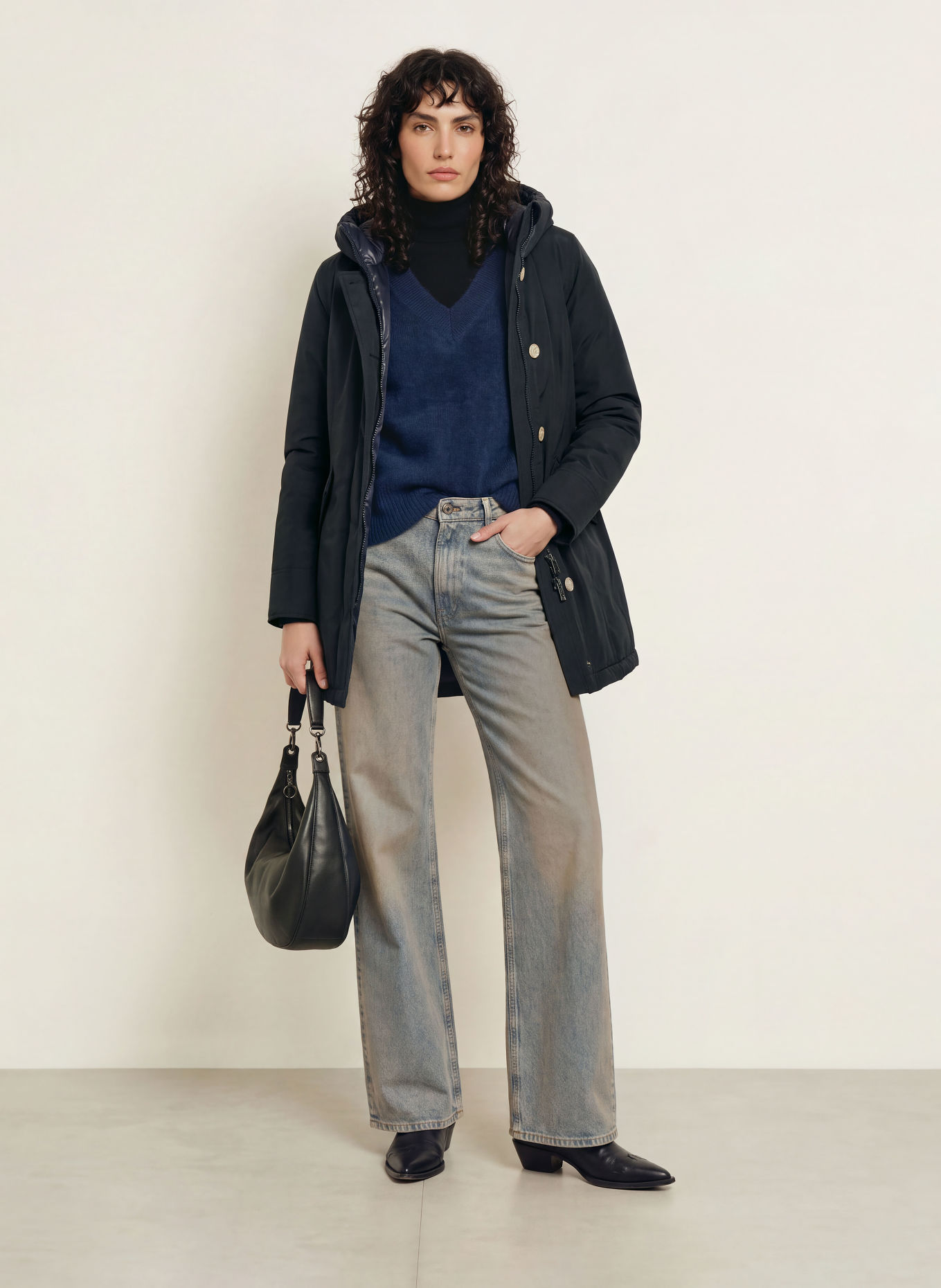 WOOLRICH Donsparka ARTIC: DONKERBLAUW