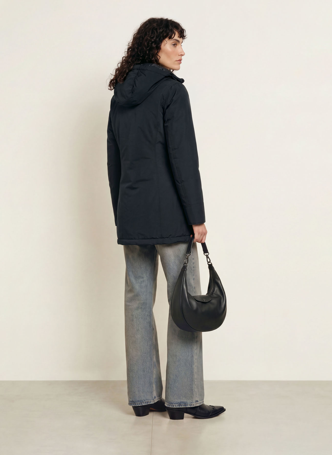 WOOLRICH Donsparka ARTIC: DONKERBLAUW