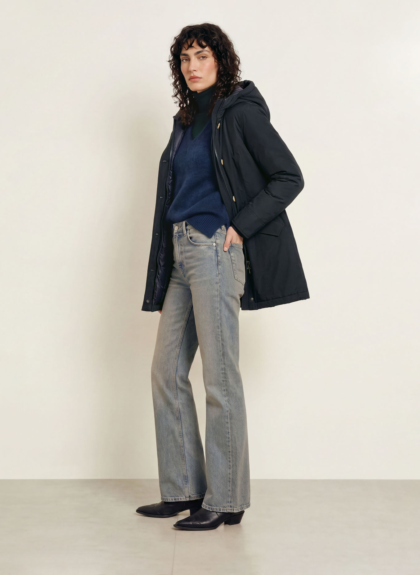 WOOLRICH Donsparka ARTIC: DONKERBLAUW