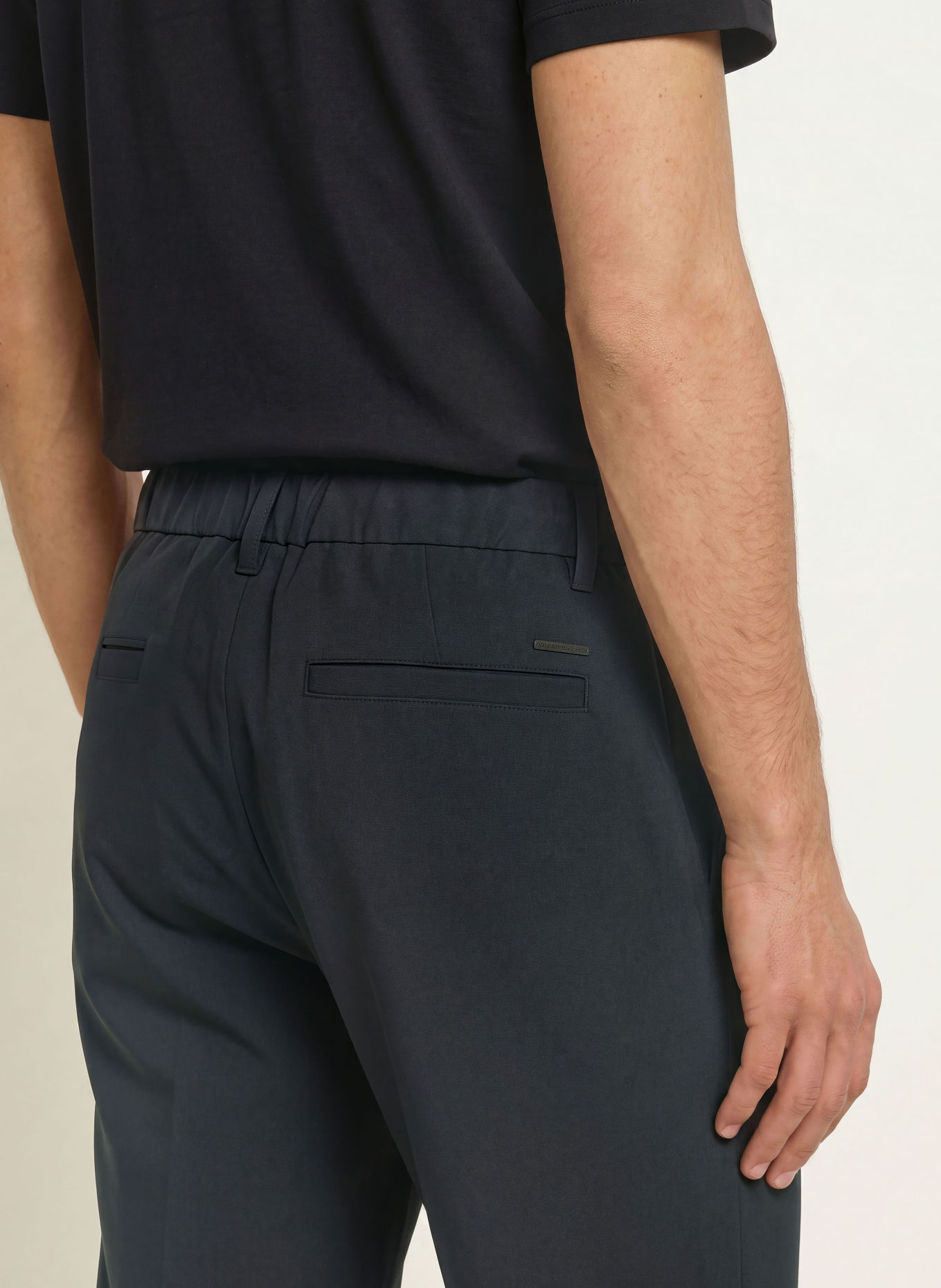ALPHATAURI PANNS Slim Fit Trousers: BLACK