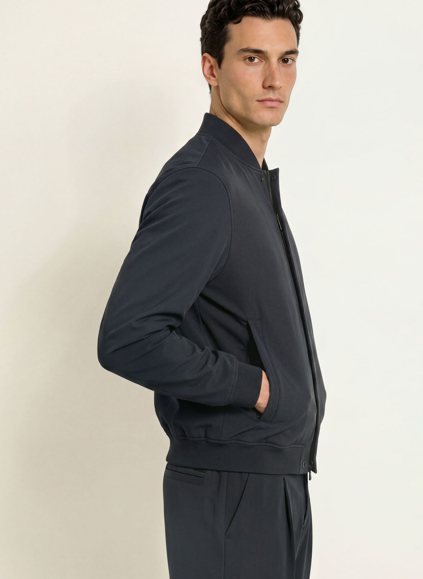ALPHATAURI OPAL Softshell Jacket: BLACK