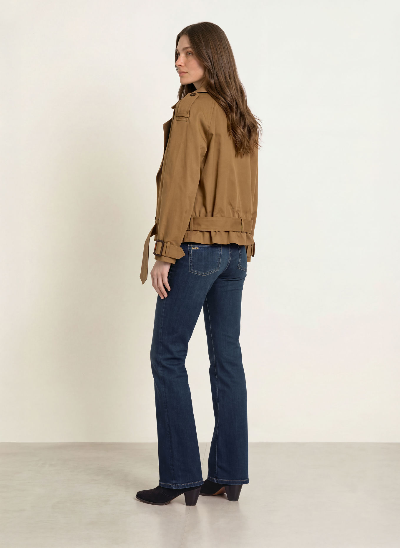 ba&sh Bootcut Jeans AOMMIE: BLUE RAW