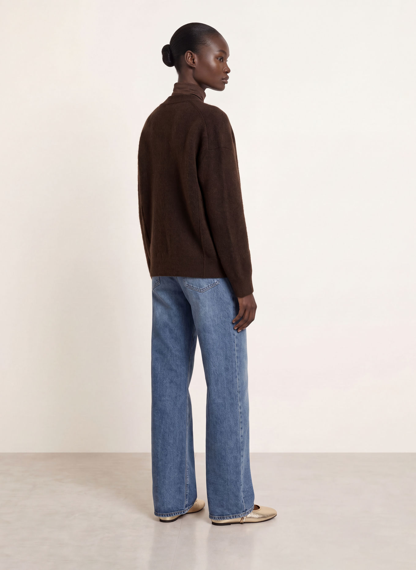 maje Strickjacke: DUNKELBRAUN