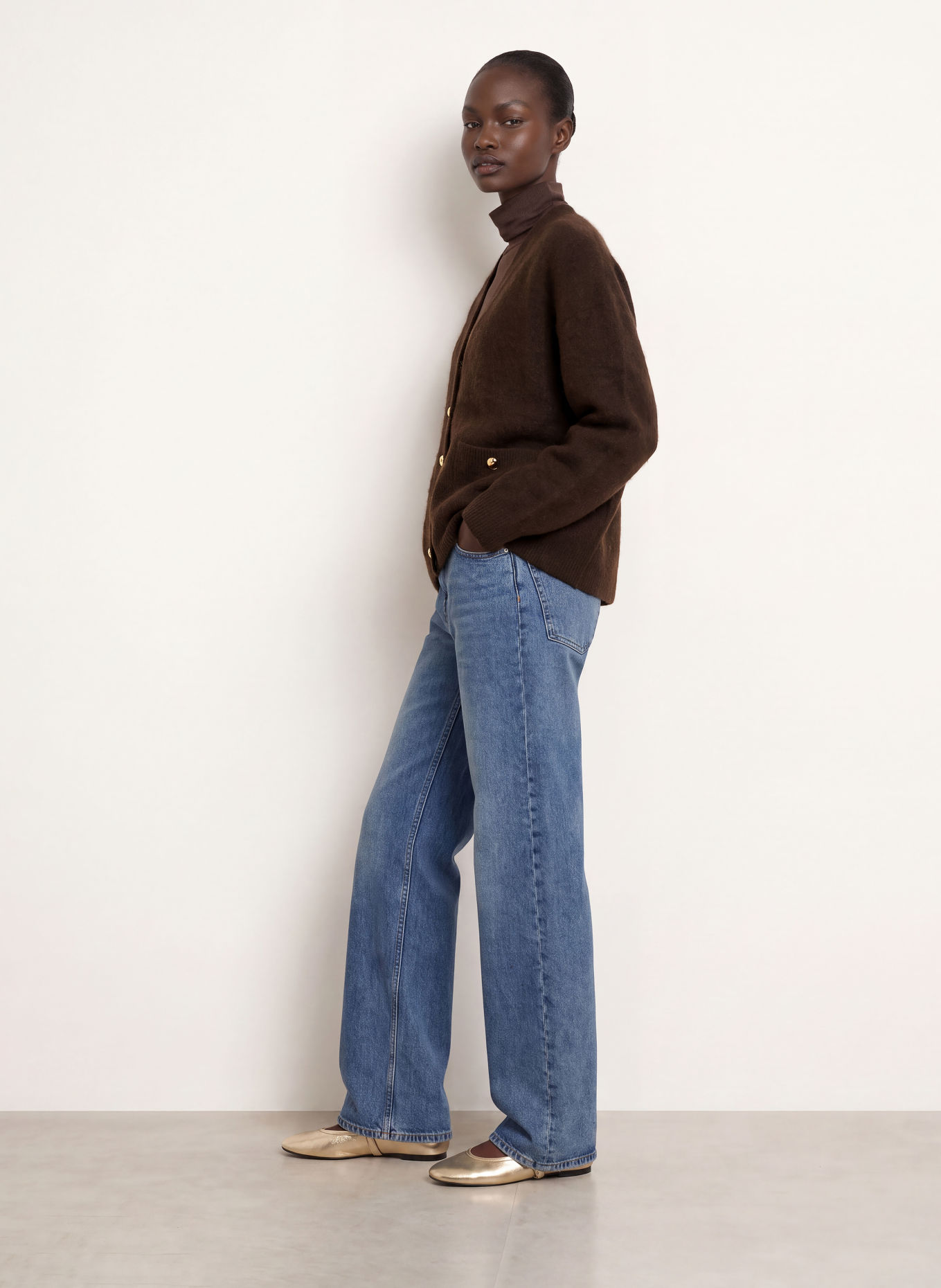maje Strickjacke: DUNKELBRAUN