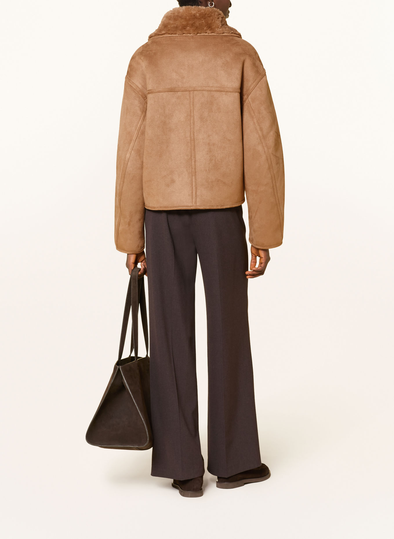 OPUS Caban court HAFIRA aspect cuir avec fausse fourrure: COGNAC