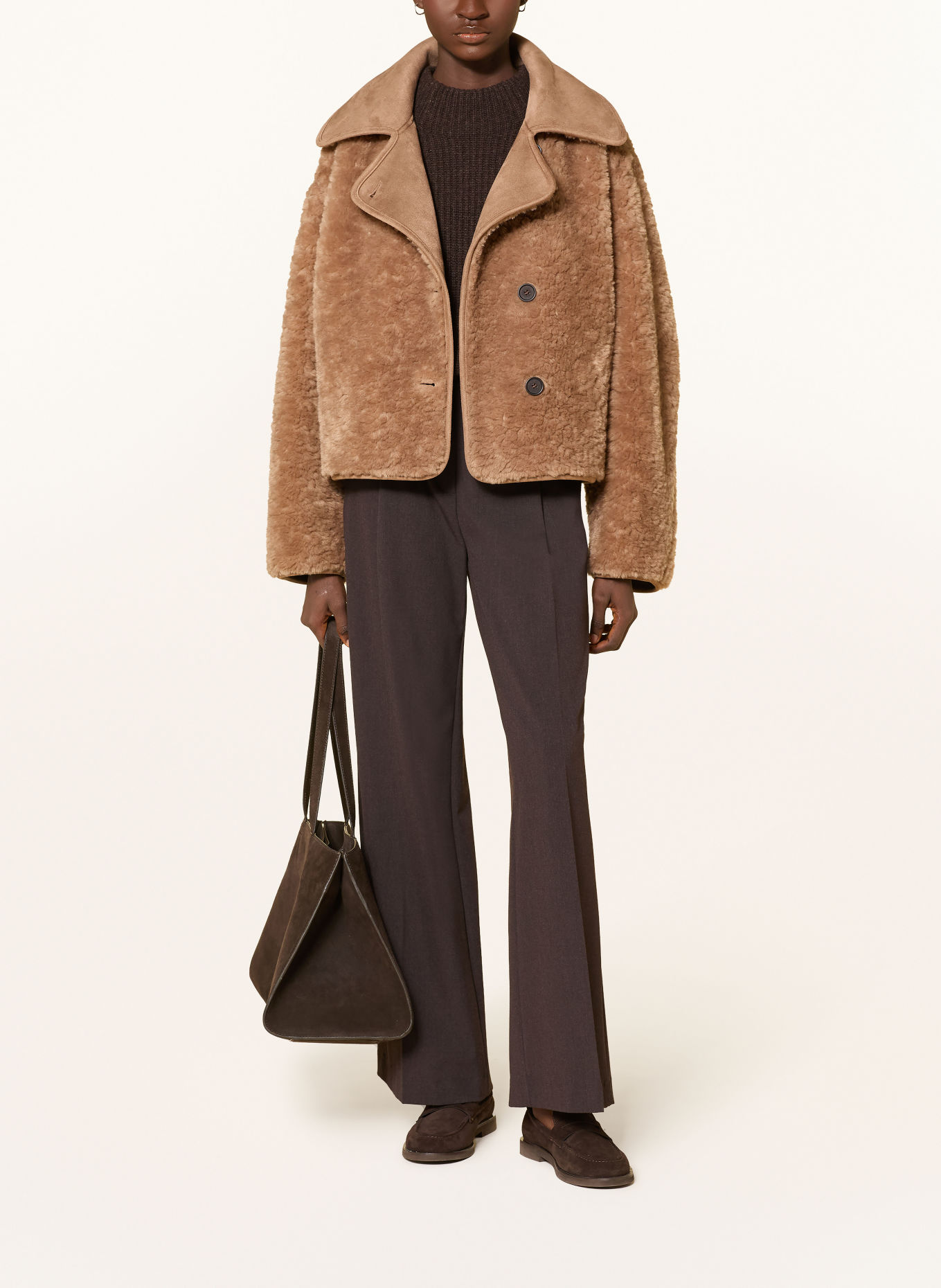 OPUS Caban court HAFIRA aspect cuir avec fausse fourrure: COGNAC
