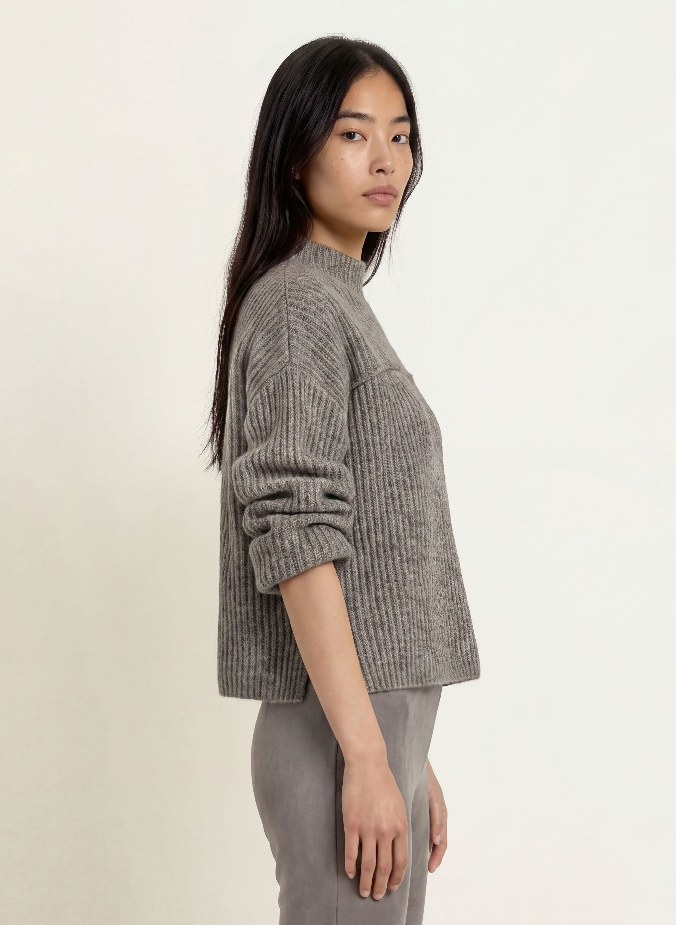 OPUS POFFA Sweater: BROWN