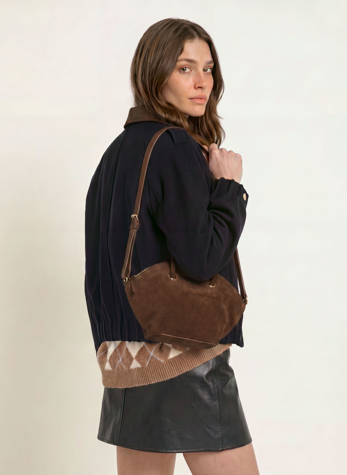 CLAUDIE PIERLOT Handtasche: DUNKELBRAUN / GOLD
