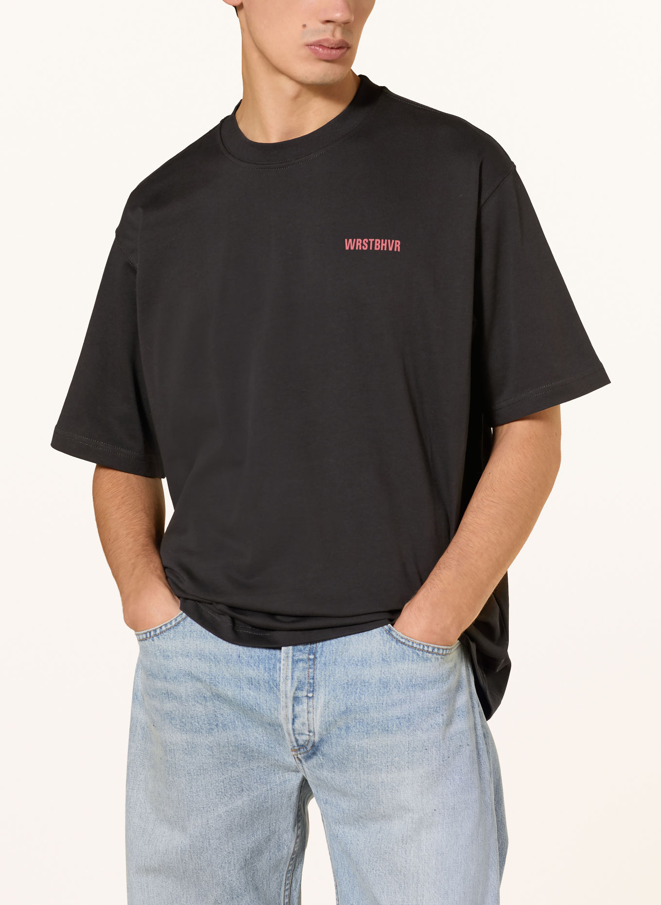 WRSTBHVR T-shirt STUDIO V15: NOIR