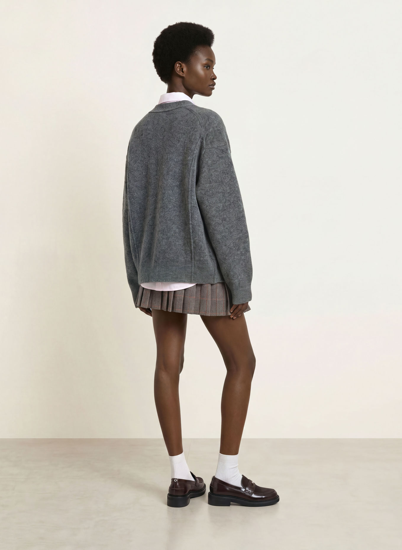 maje Strickjacke: DUNKELGRAU