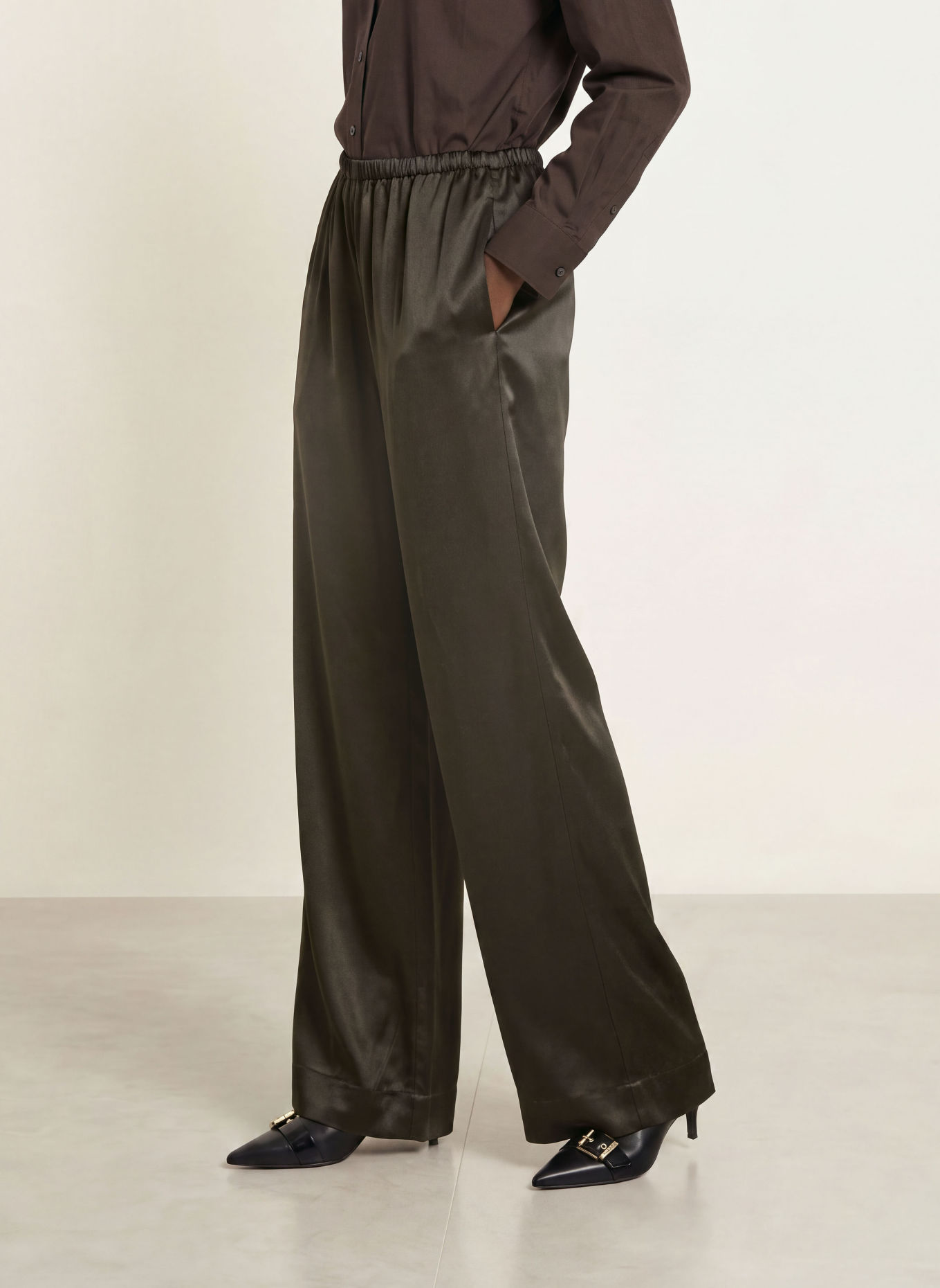 ALLSAINTS Pantalon palazzo LYCIA en satin: NOIR