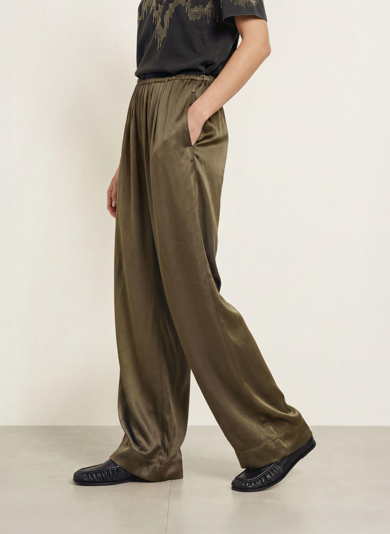 ALLSAINTS Marlene-byxor LYCIA i satin: KHAKI