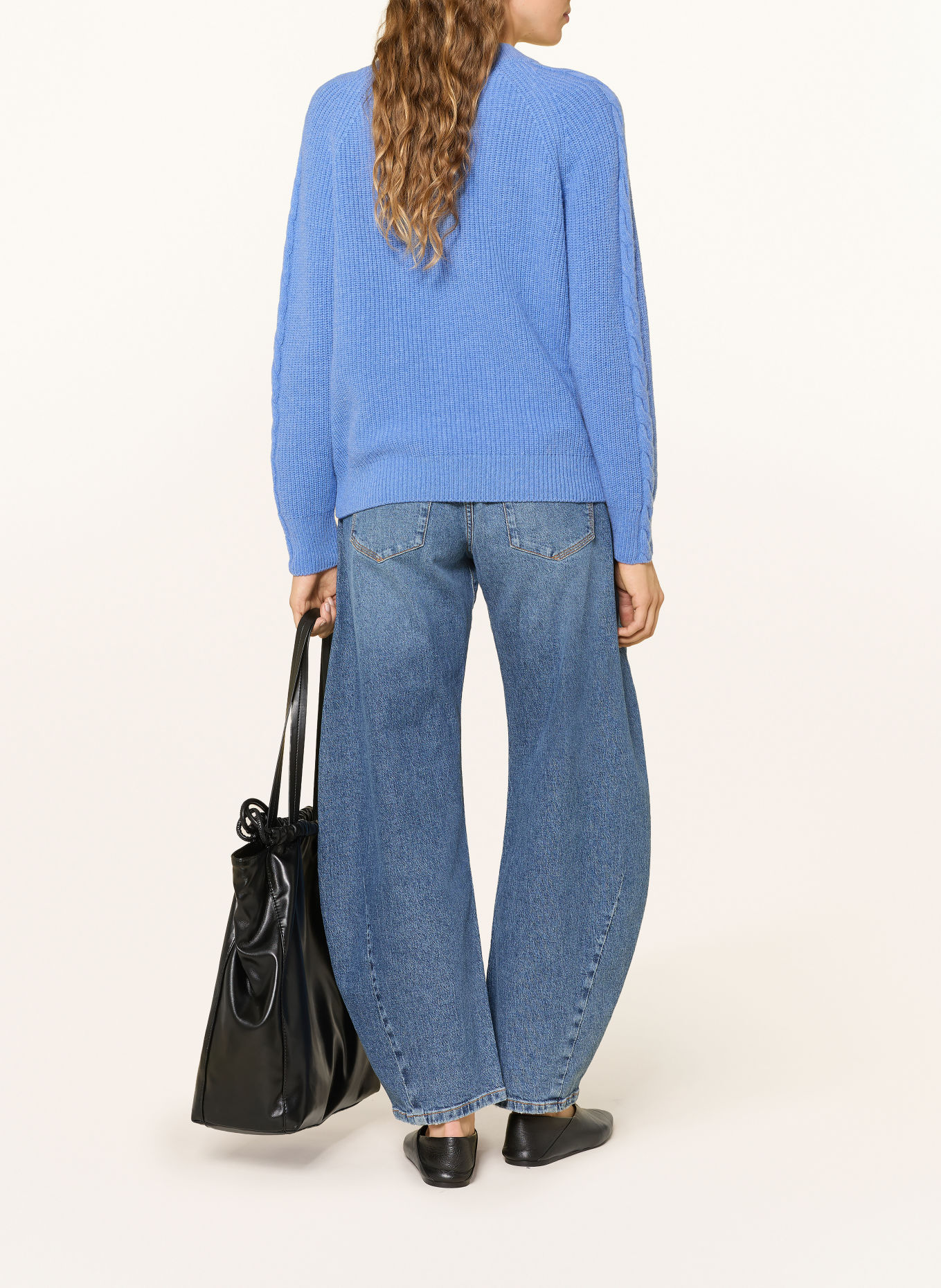 MAERZ MUENCHEN Pullover: LYSEBLÅ