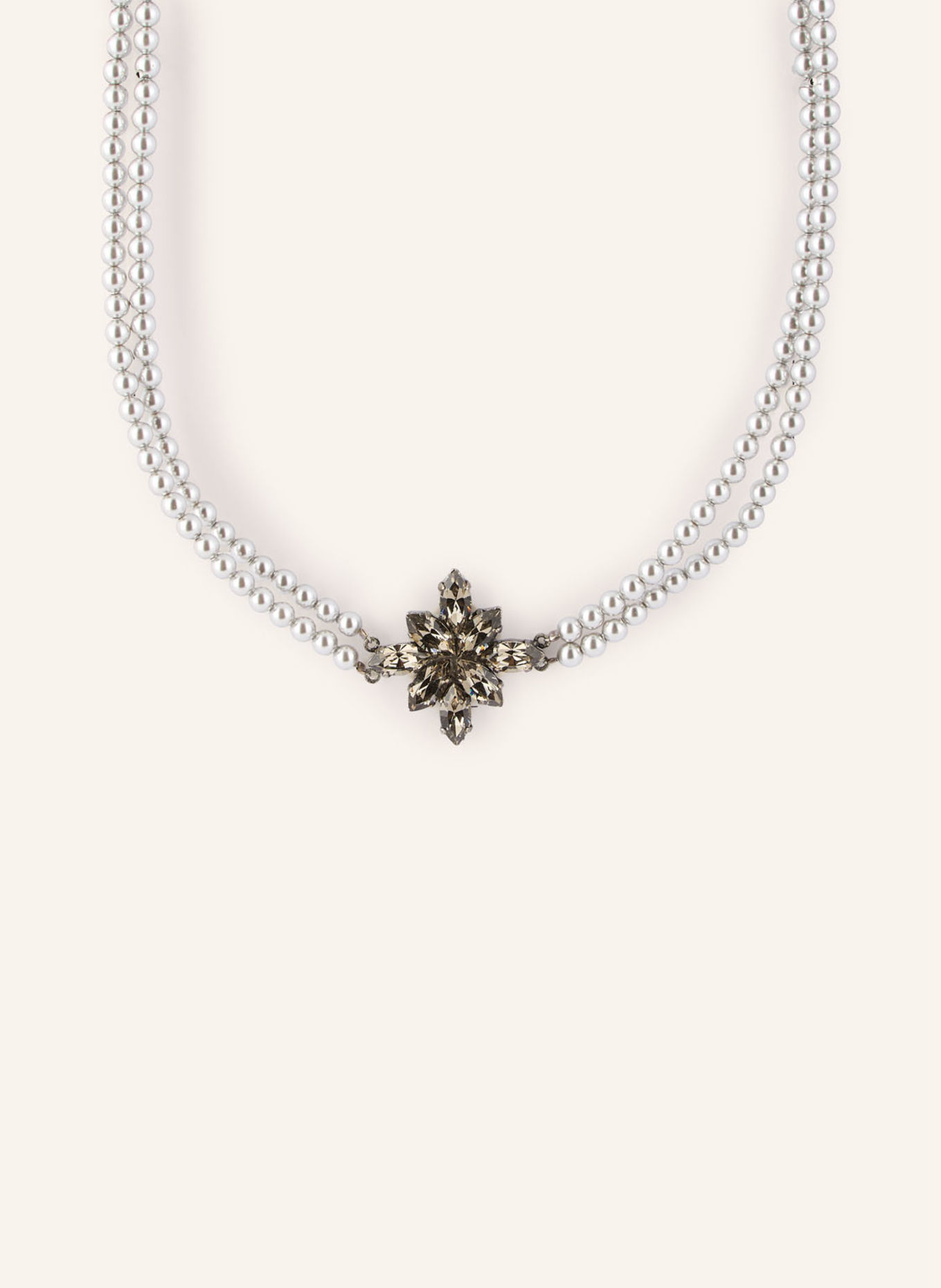 Seenberg Necklace: LIGHT GRAY / GRAY