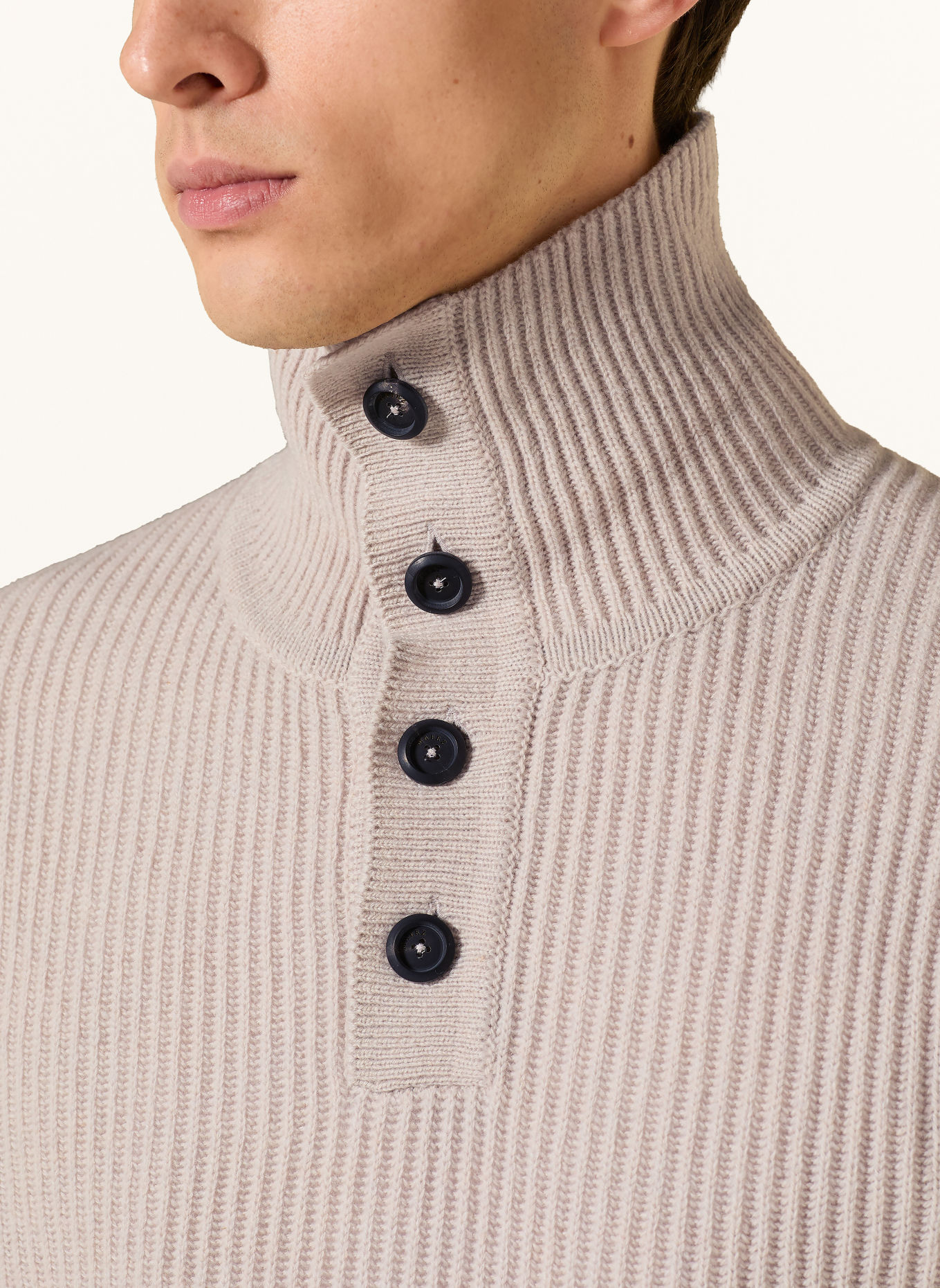 MAERZ MUENCHEN Troyer: BEIGE