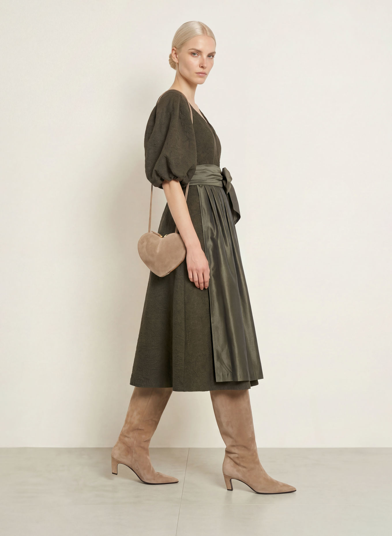 CocoVero Dirndl CARMEN: DUNKELGRÜN