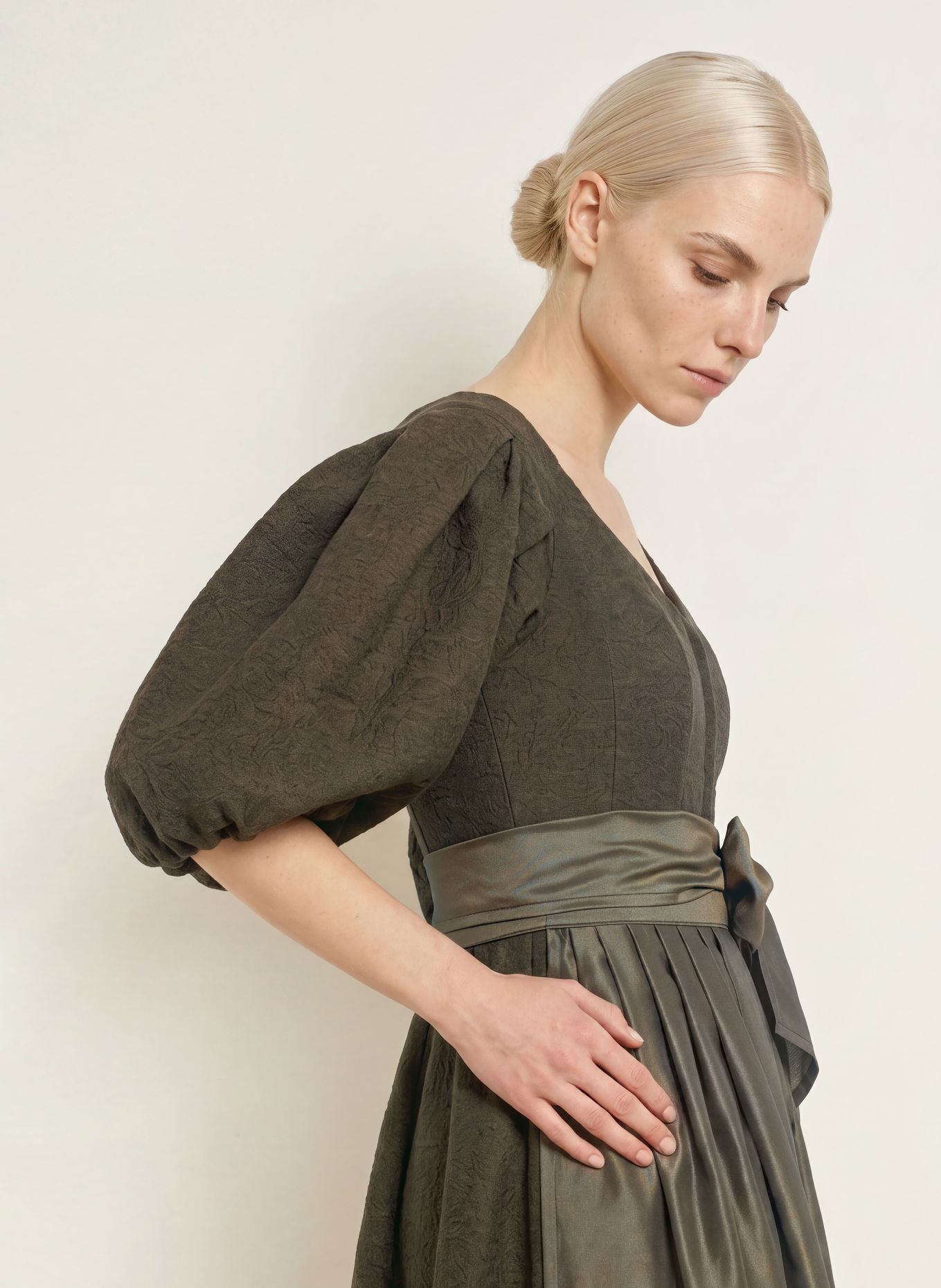 CocoVero Dirndl CARMEN: DUNKELGRÜN