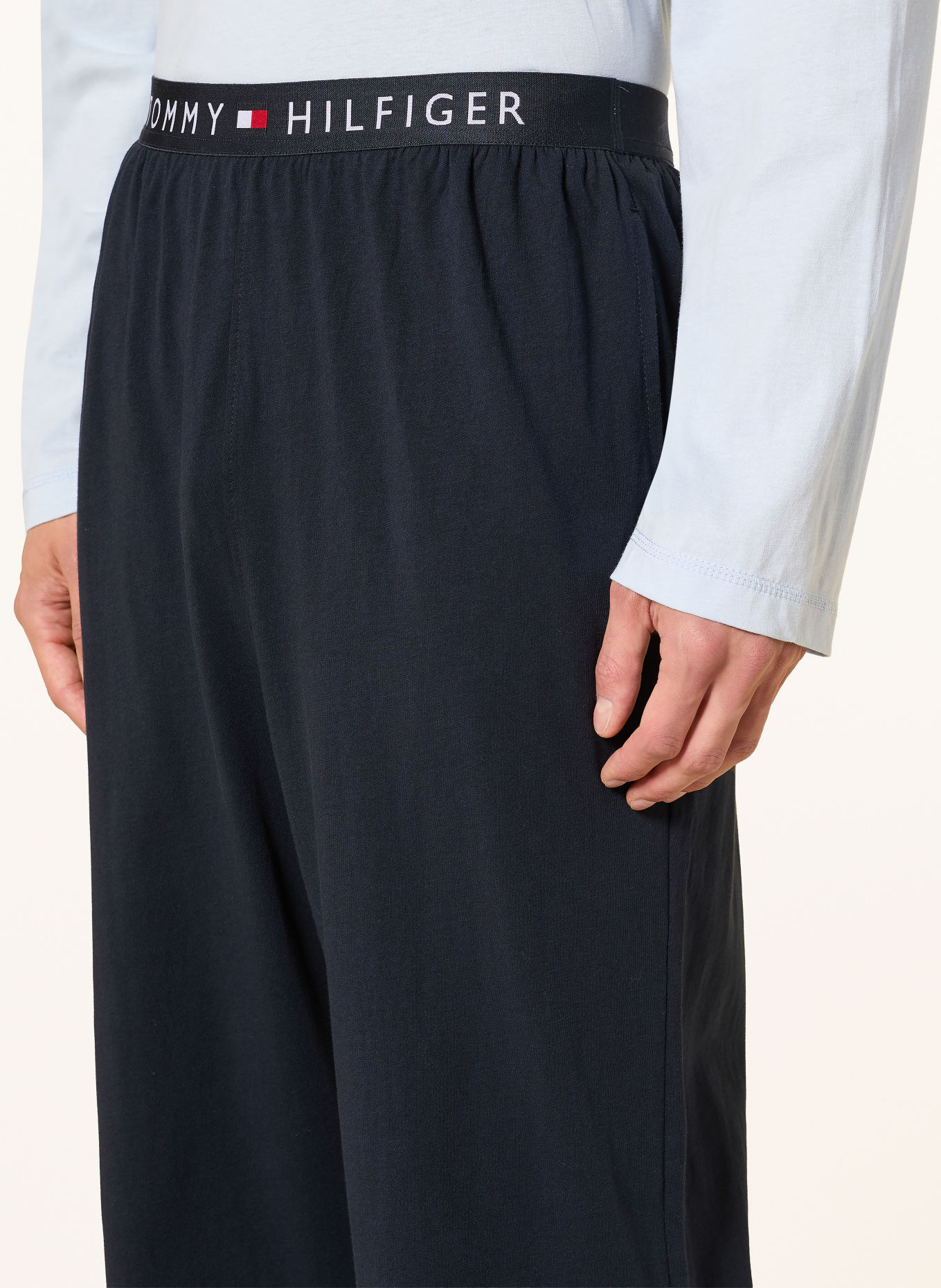 TOMMY HILFIGER Schlafanzug: HELLBLAU / DUNKELBLAU