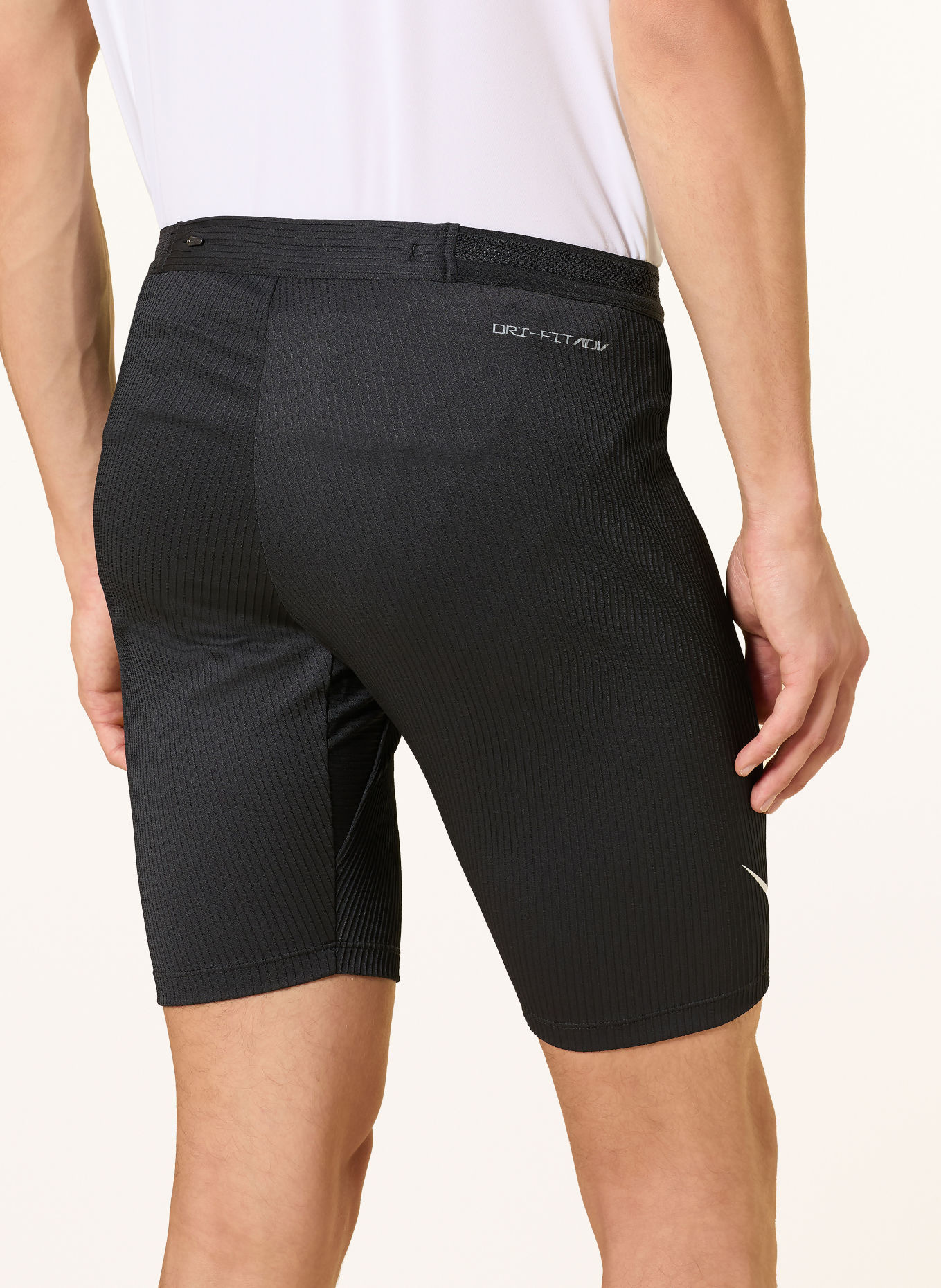 Nike Lauf-Tights AEROSWIFT: SCHWARZ