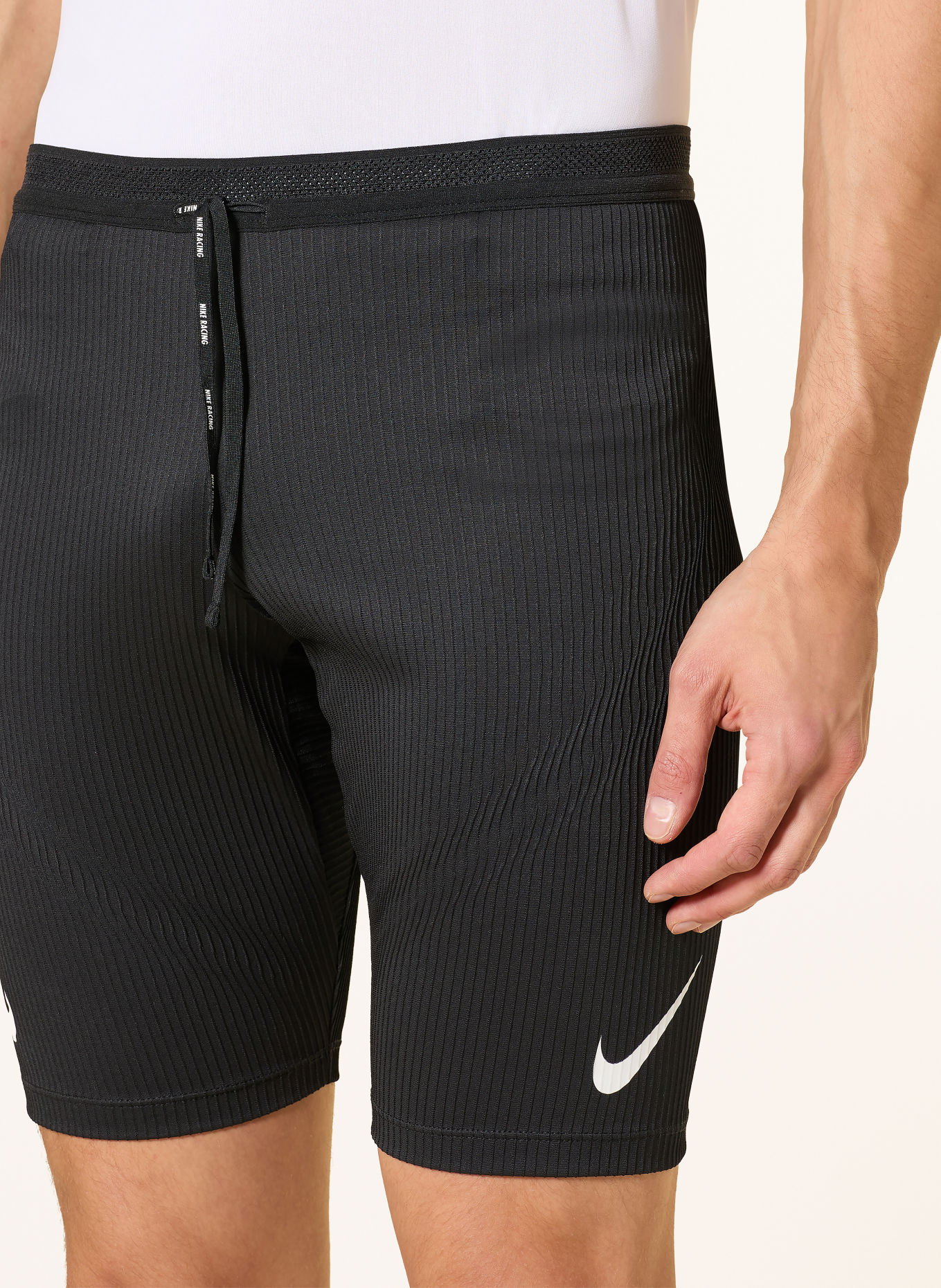 Nike Lauf-Tights AEROSWIFT: SCHWARZ