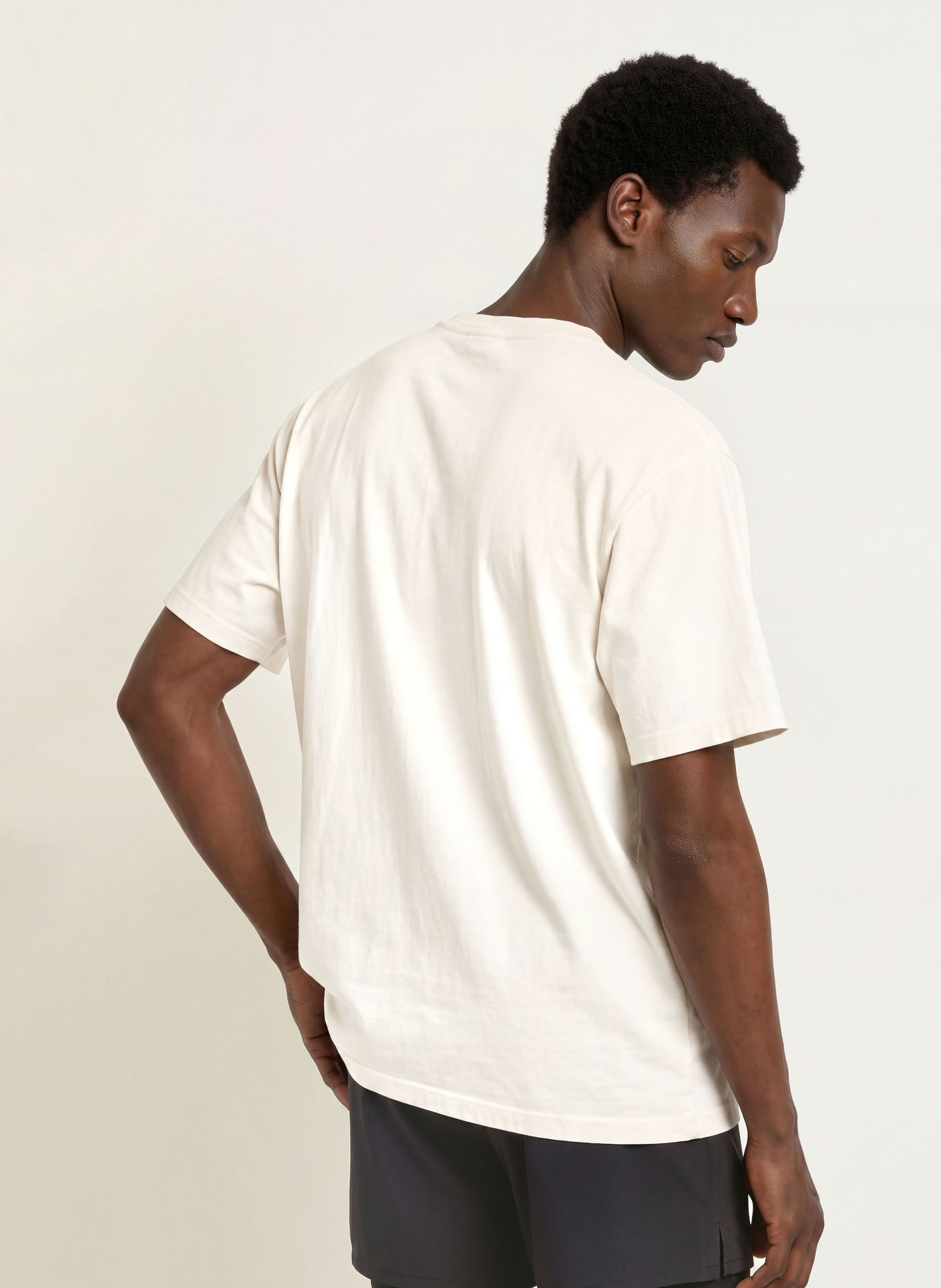 District Vision T-shirt CALIFORNIA: ÉCRU / ROUGE FONCÉ / NOIR