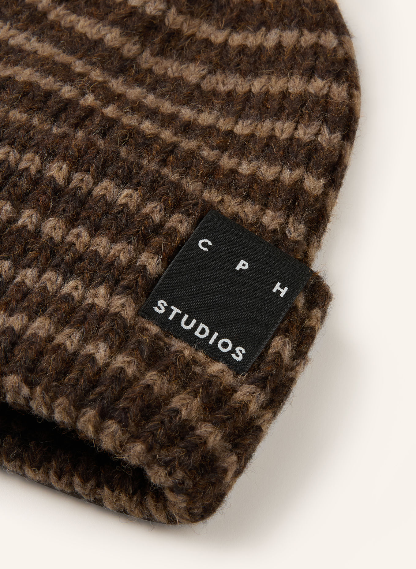 COPENHAGEN STUDIOS čepice: TMAVĚ HNĚDÁ / ČERNOŠEDÁ