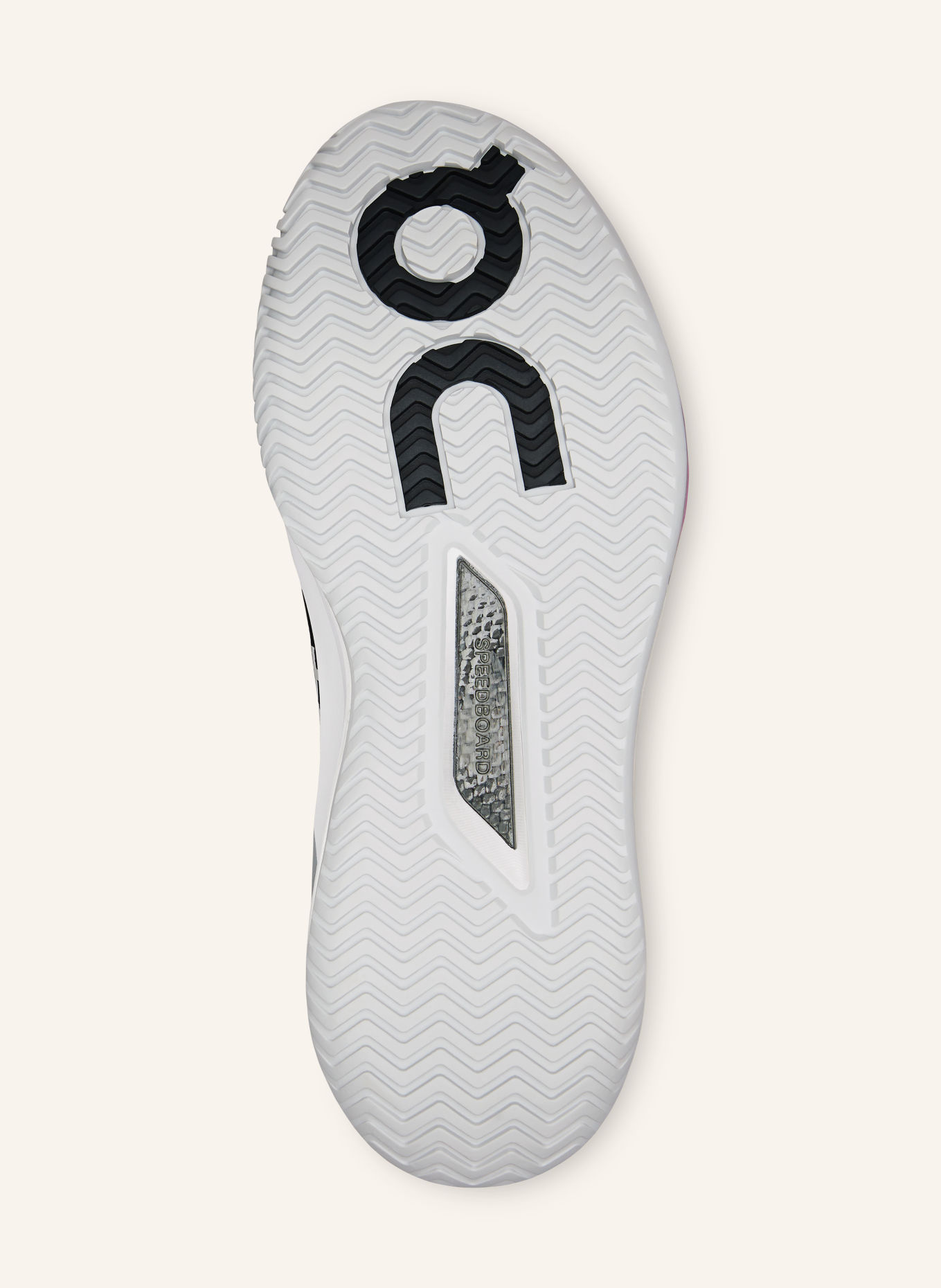 On Tennis shoes THE ROGER PRO 3 CLAY: BLACK / WHITE