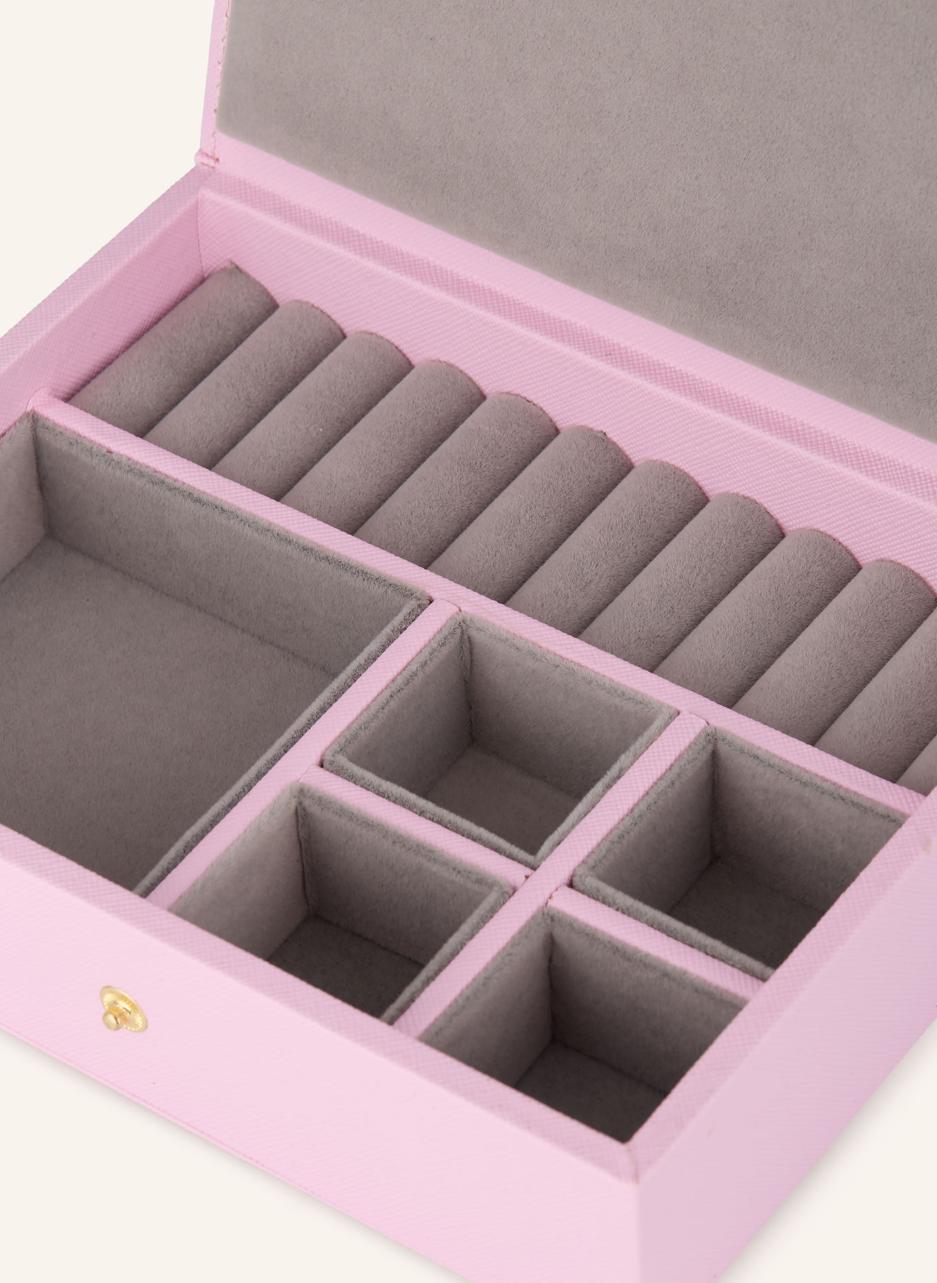 ariane ernst Jewelry box: PINK