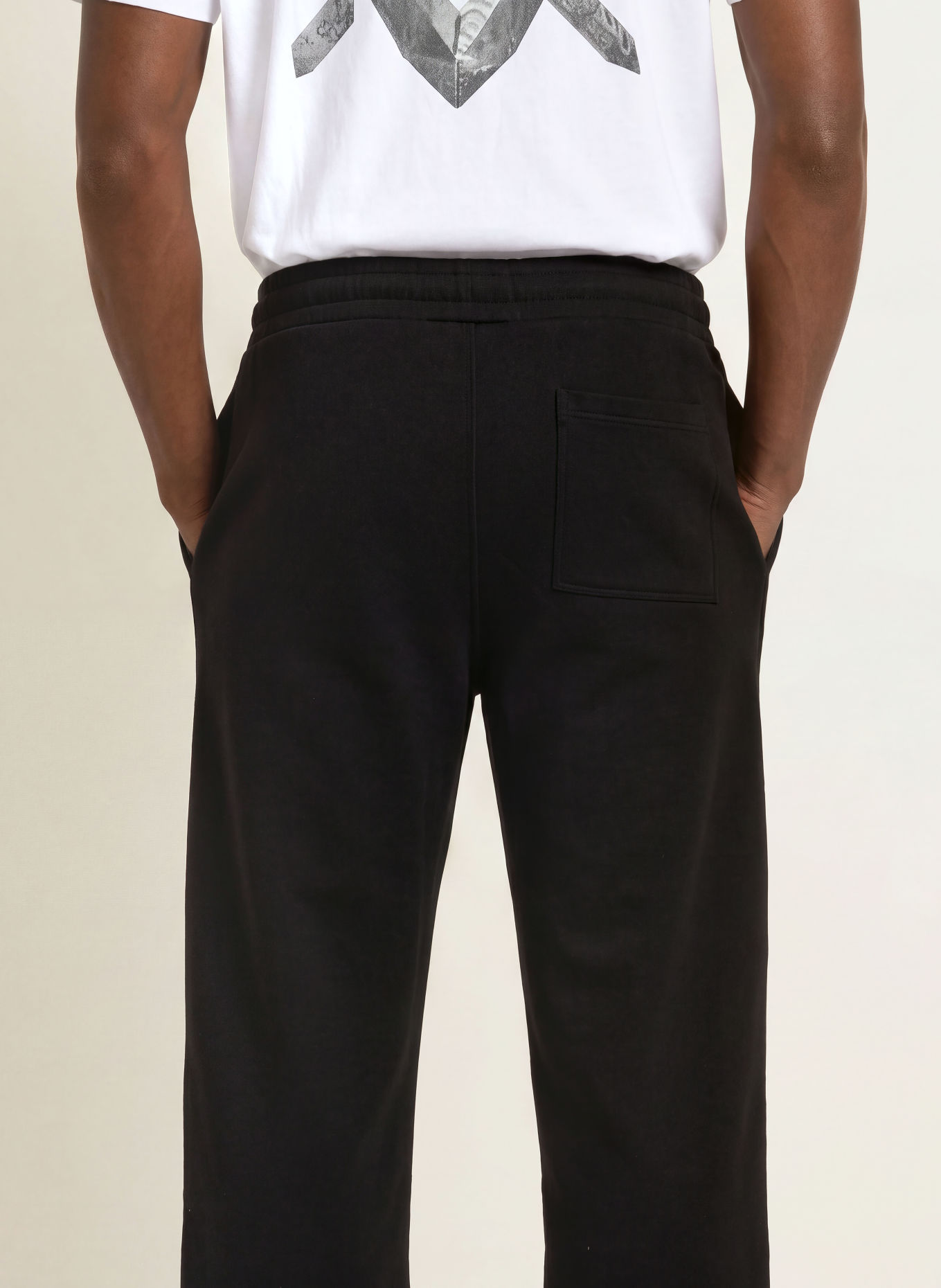 DAILY PAPER Sweatpants: SORT