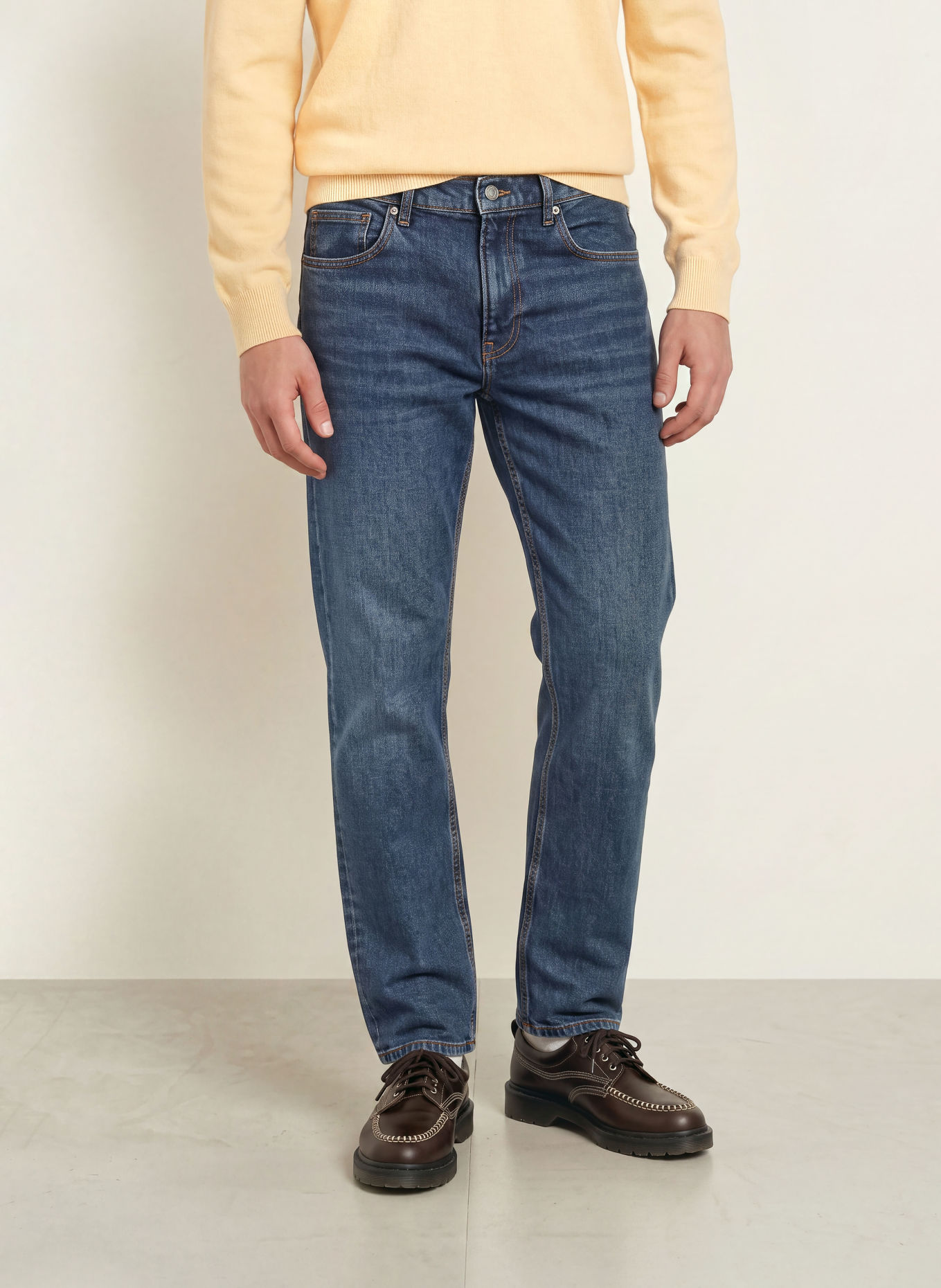 FRAME Jeans THE STRAIGHT JEAN Straight Fit: BLMR Bloomrise