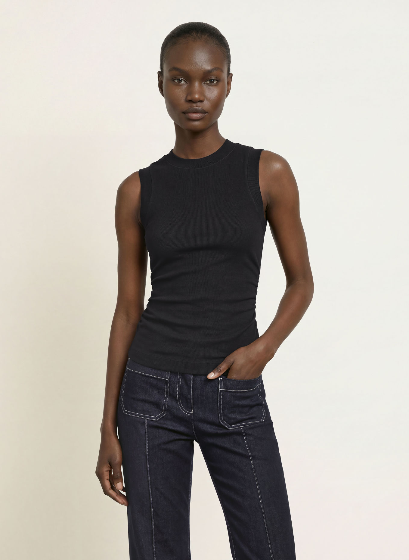 REISS Top TRUDY: ČERNÁ