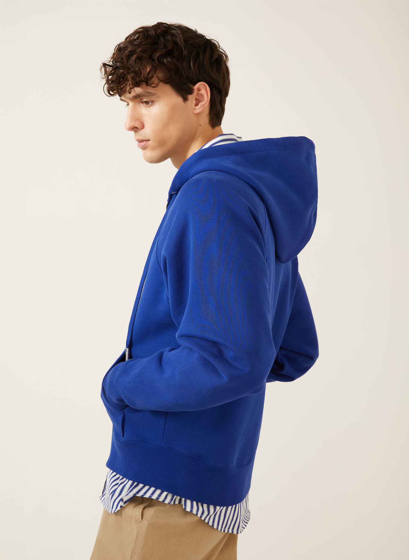 AMI PARIS sweat à capuche: BLEU