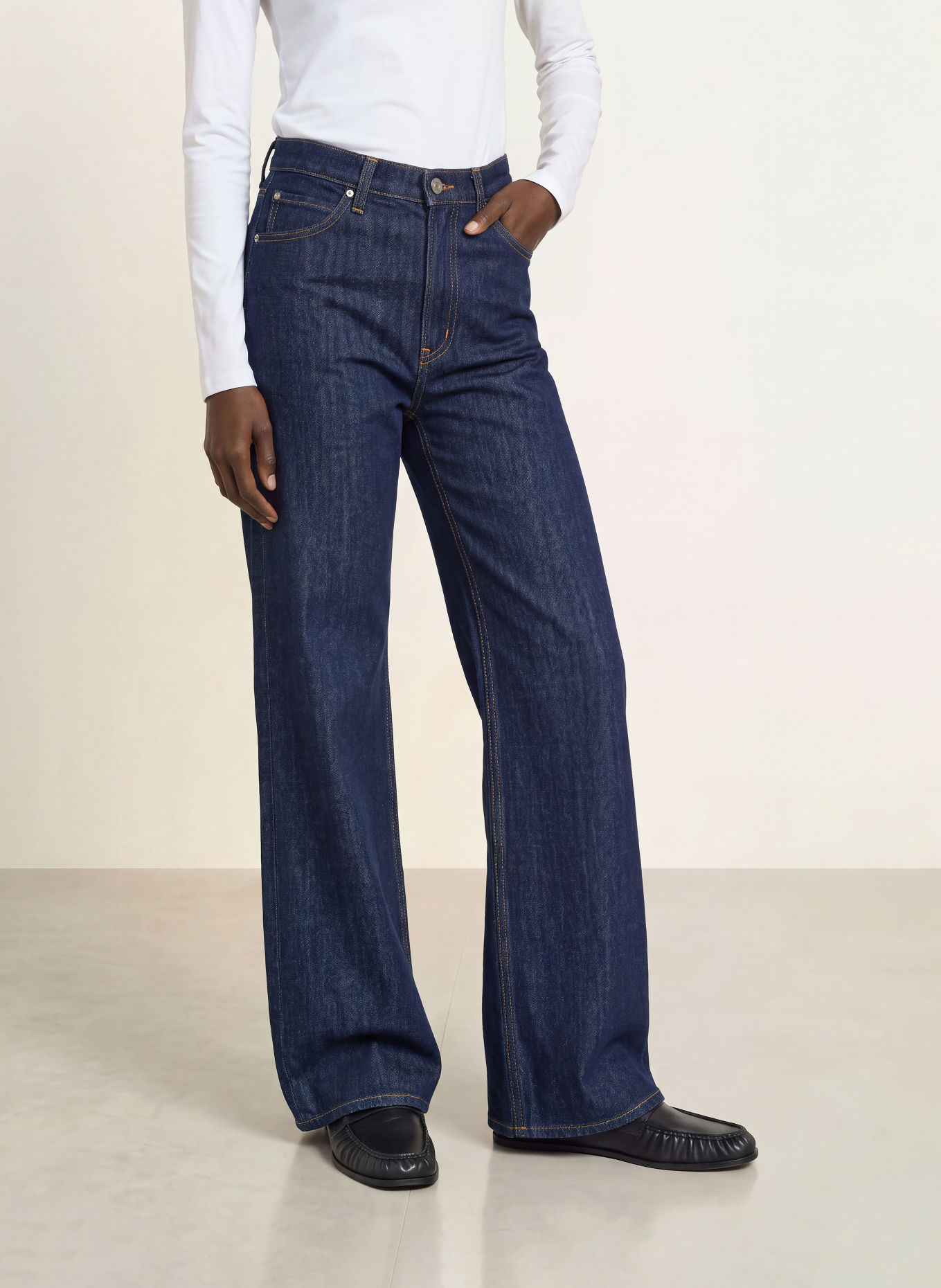 ARKET Straight jeans: 021 Denim Blue Medium