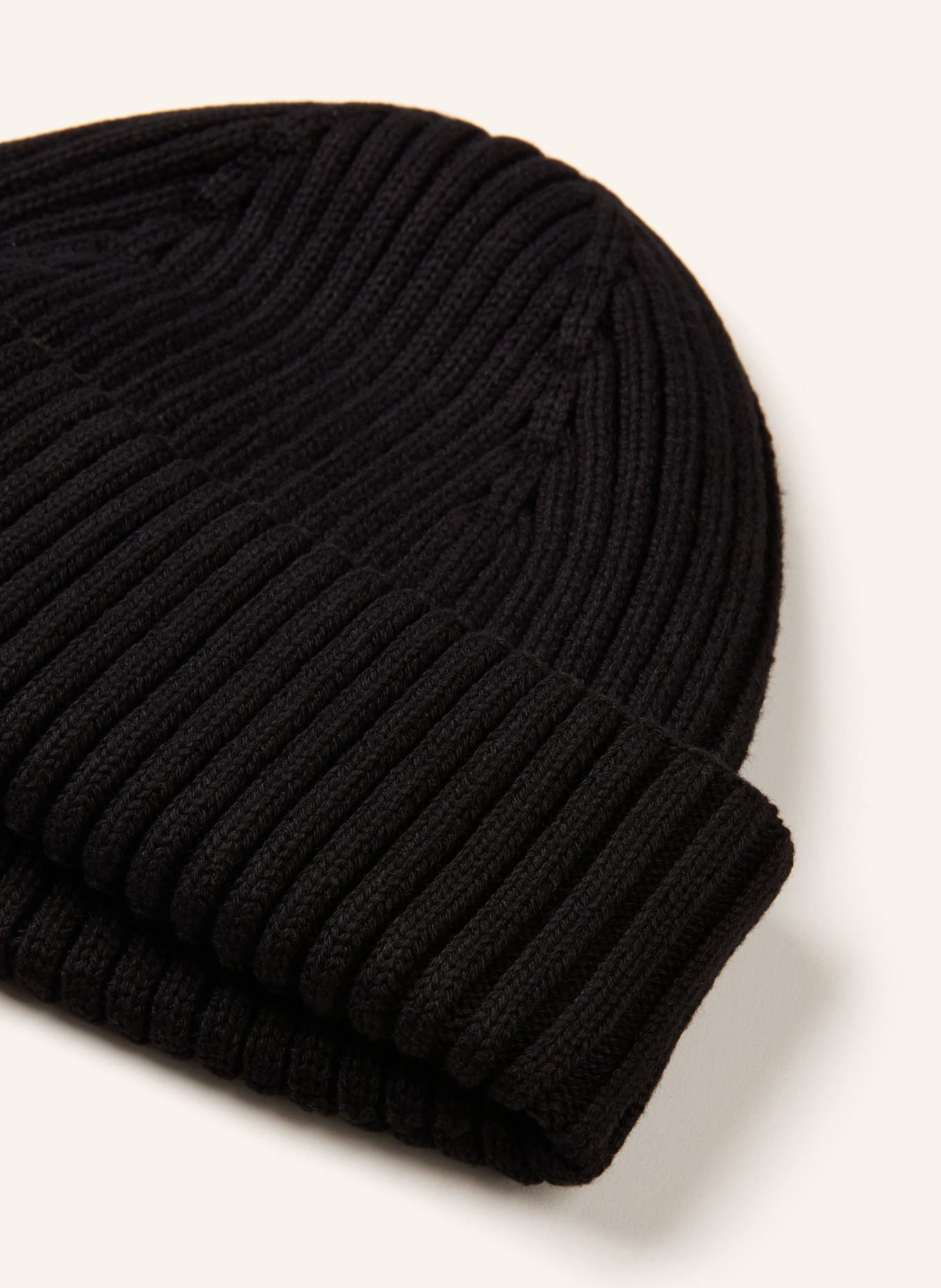 ARKET cap: BLACK