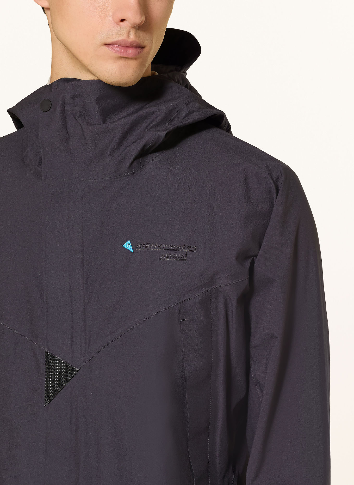 Klättermusen ASYNJA Hardshell jacket: BLACK